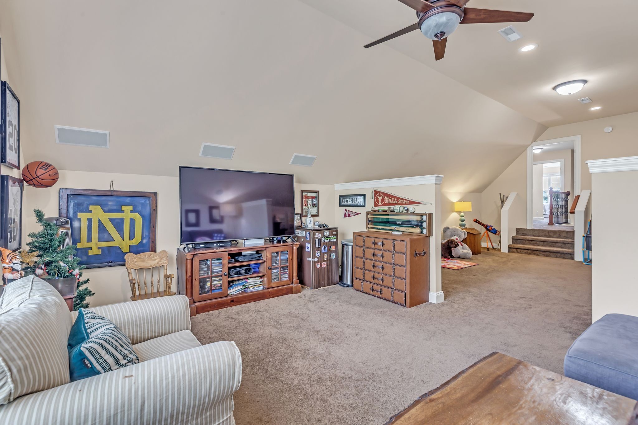 2932 Caraway Dr