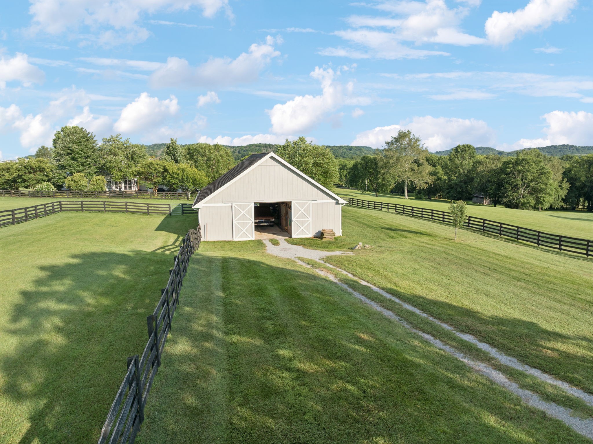 2022 Old Hillsboro Rd