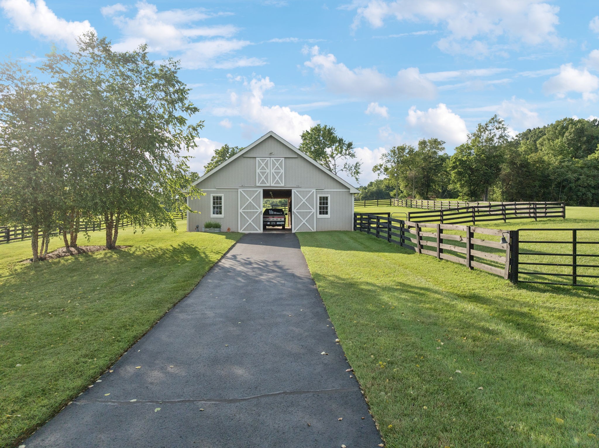 2022 Old Hillsboro Rd