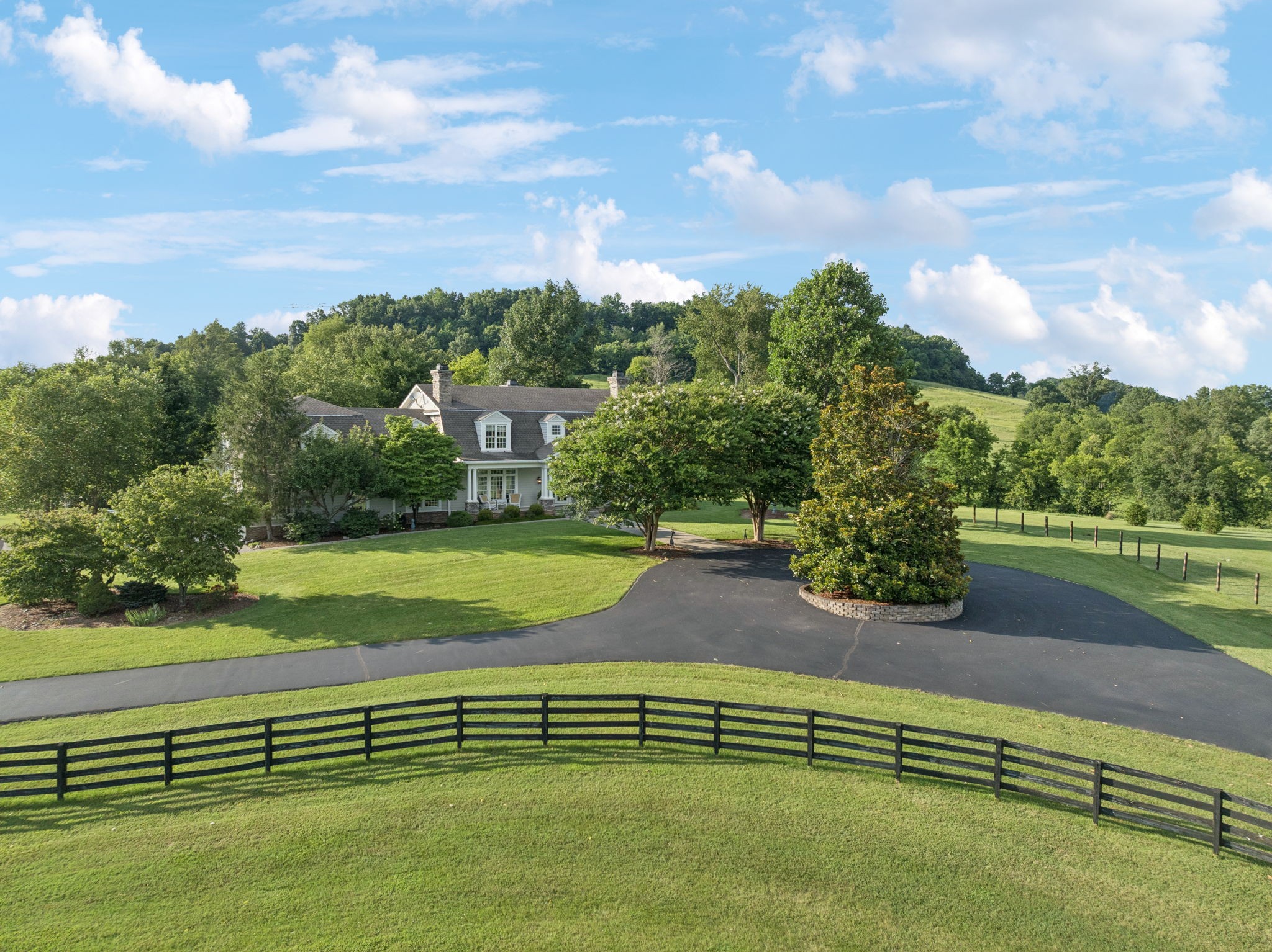 2022 Old Hillsboro Rd