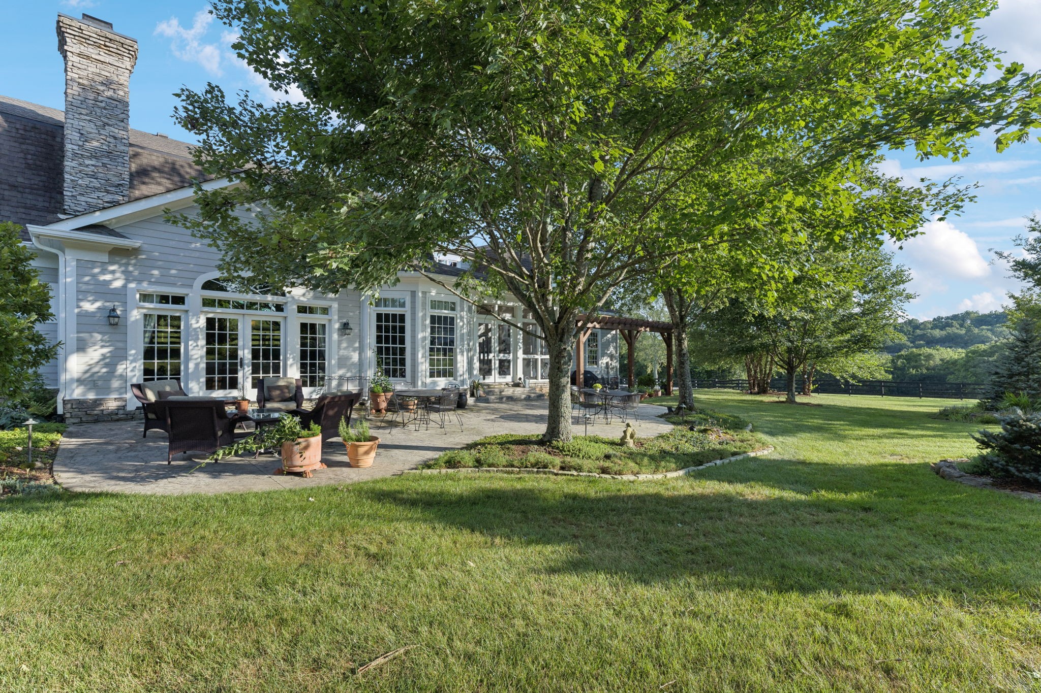 2022 Old Hillsboro Rd