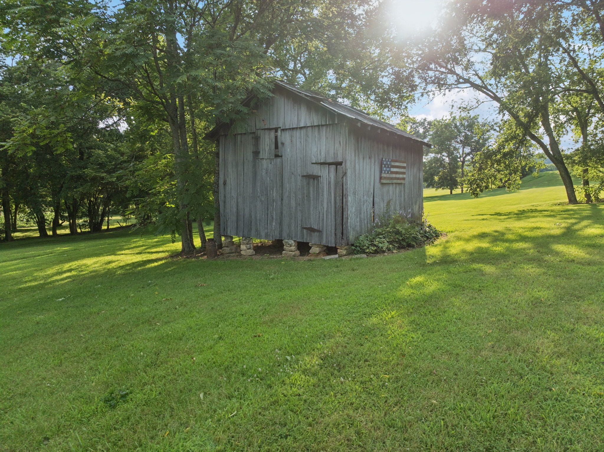 2022 Old Hillsboro Rd