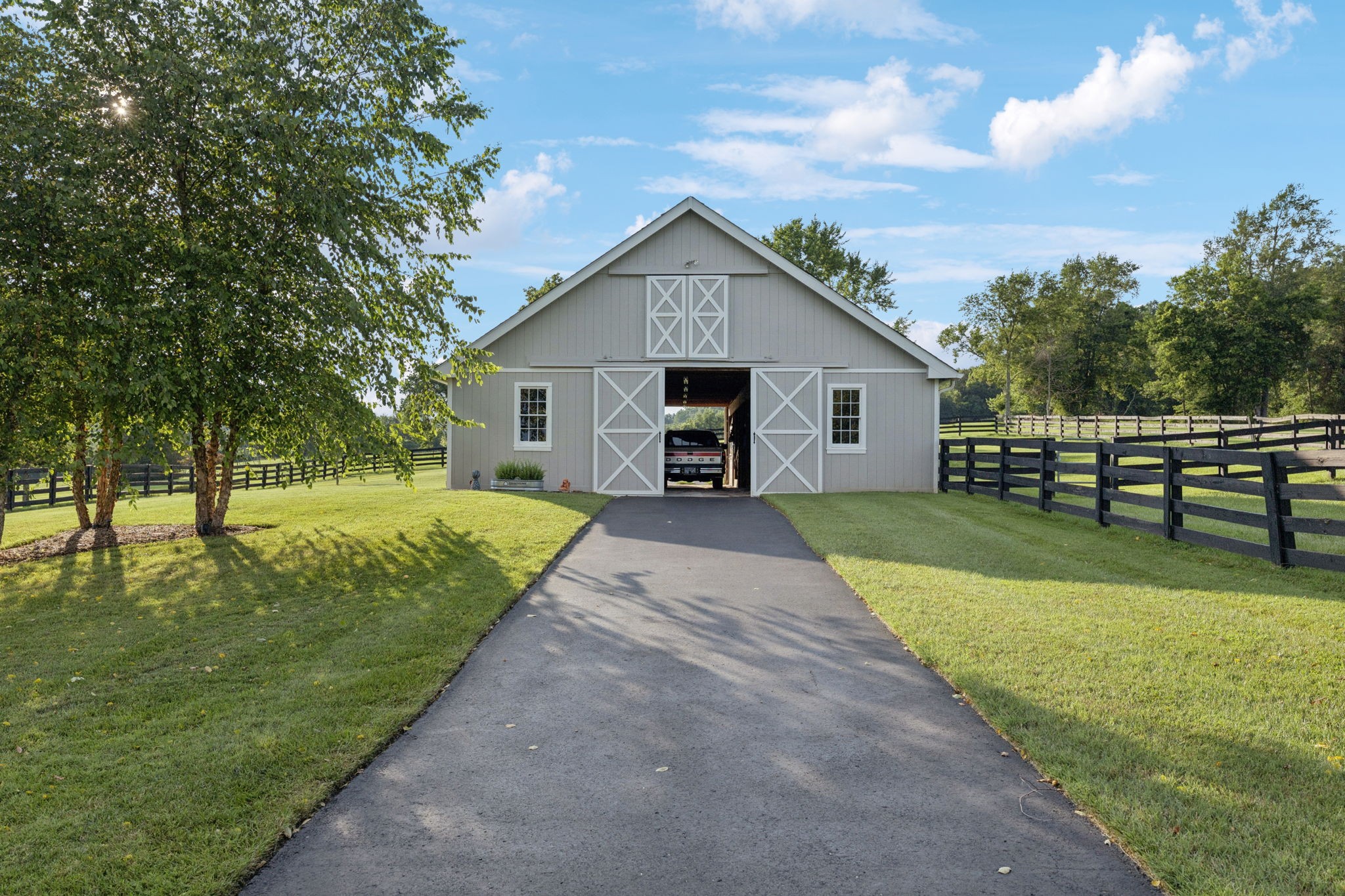2022 Old Hillsboro Rd
