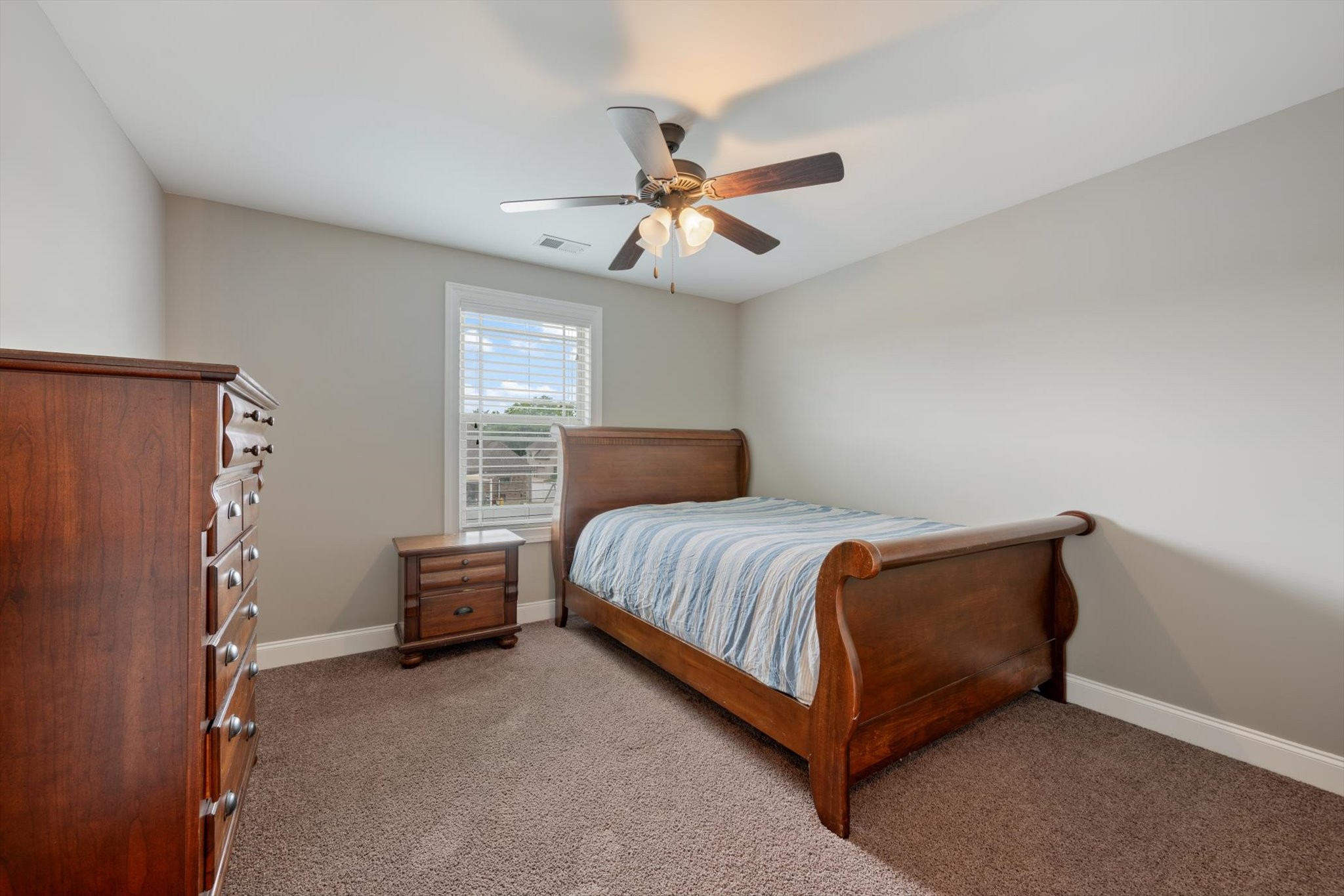 5132 Prickly Pine Pl