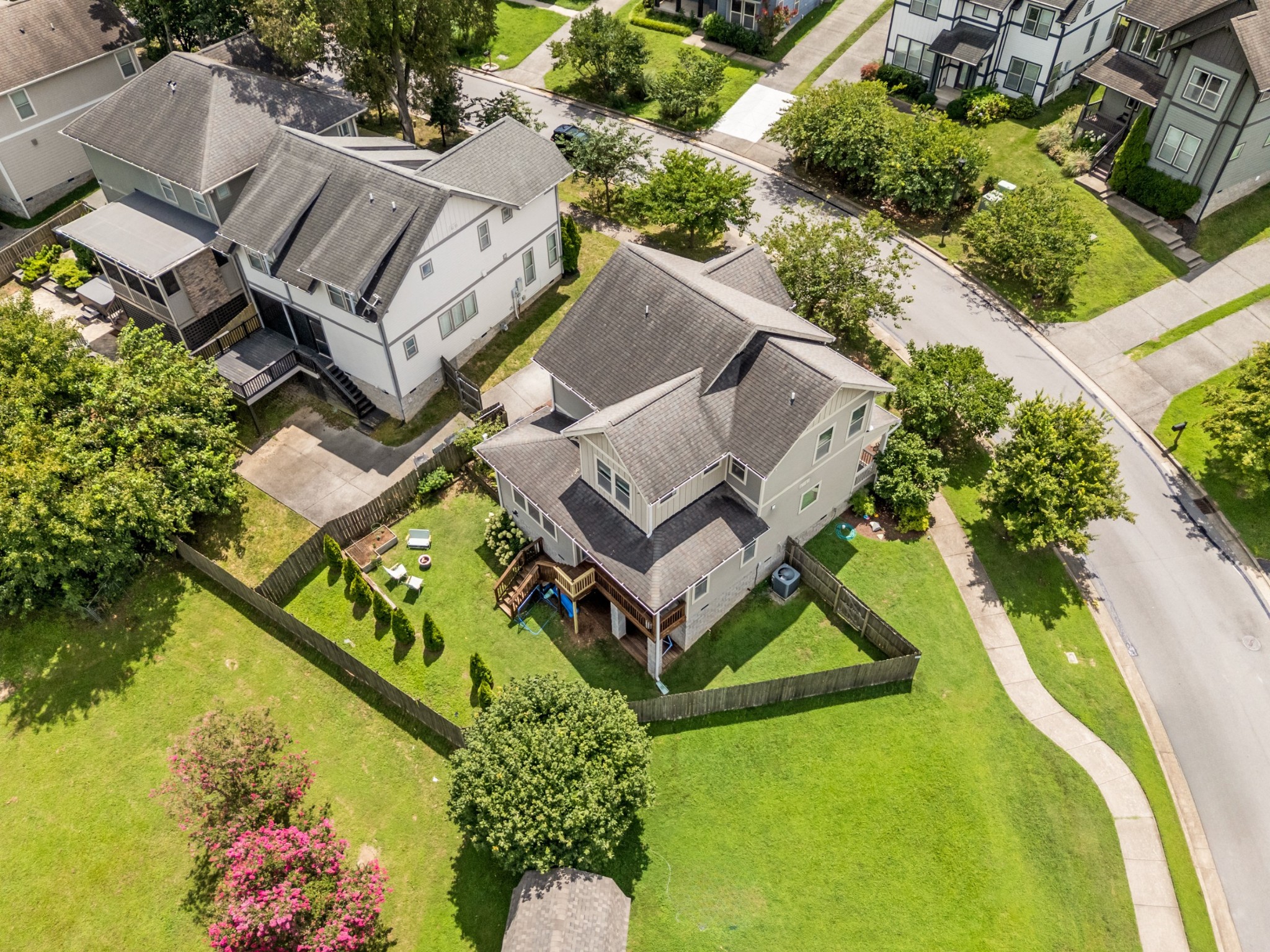 2705 Greenside Pl