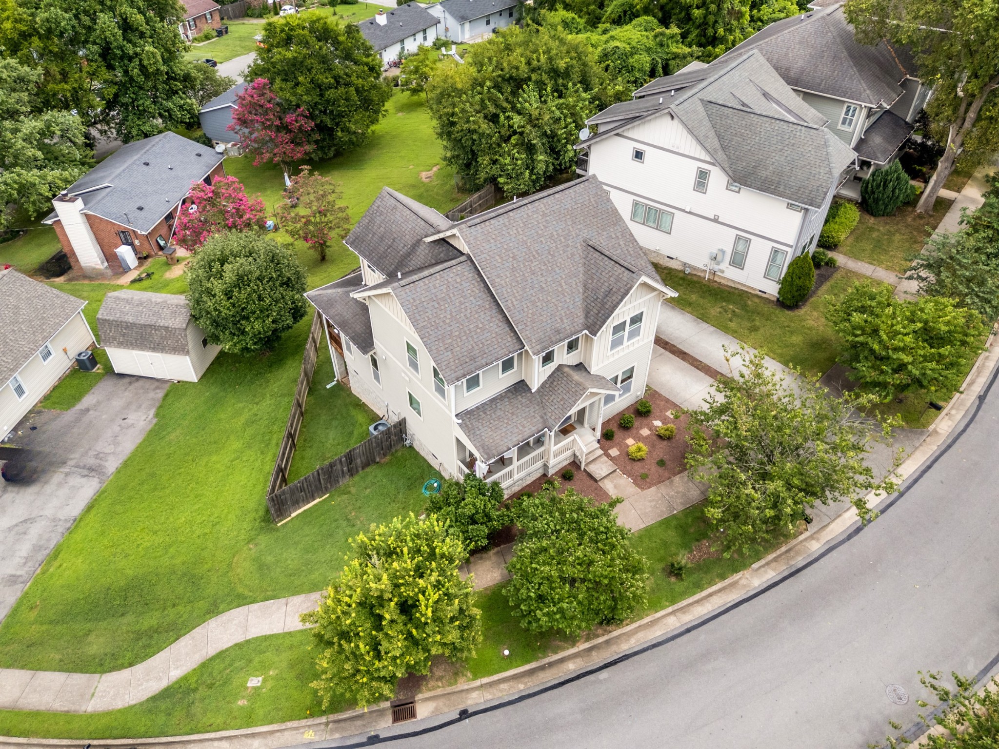 2705 Greenside Pl