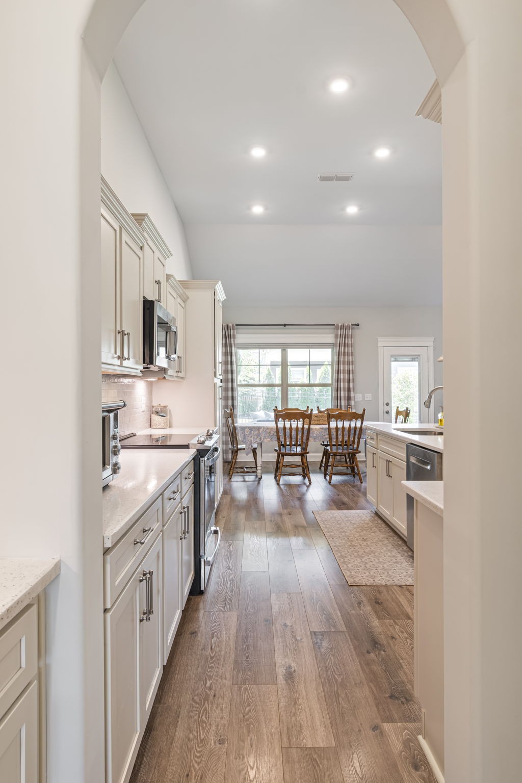 4519 Drusilla Dr