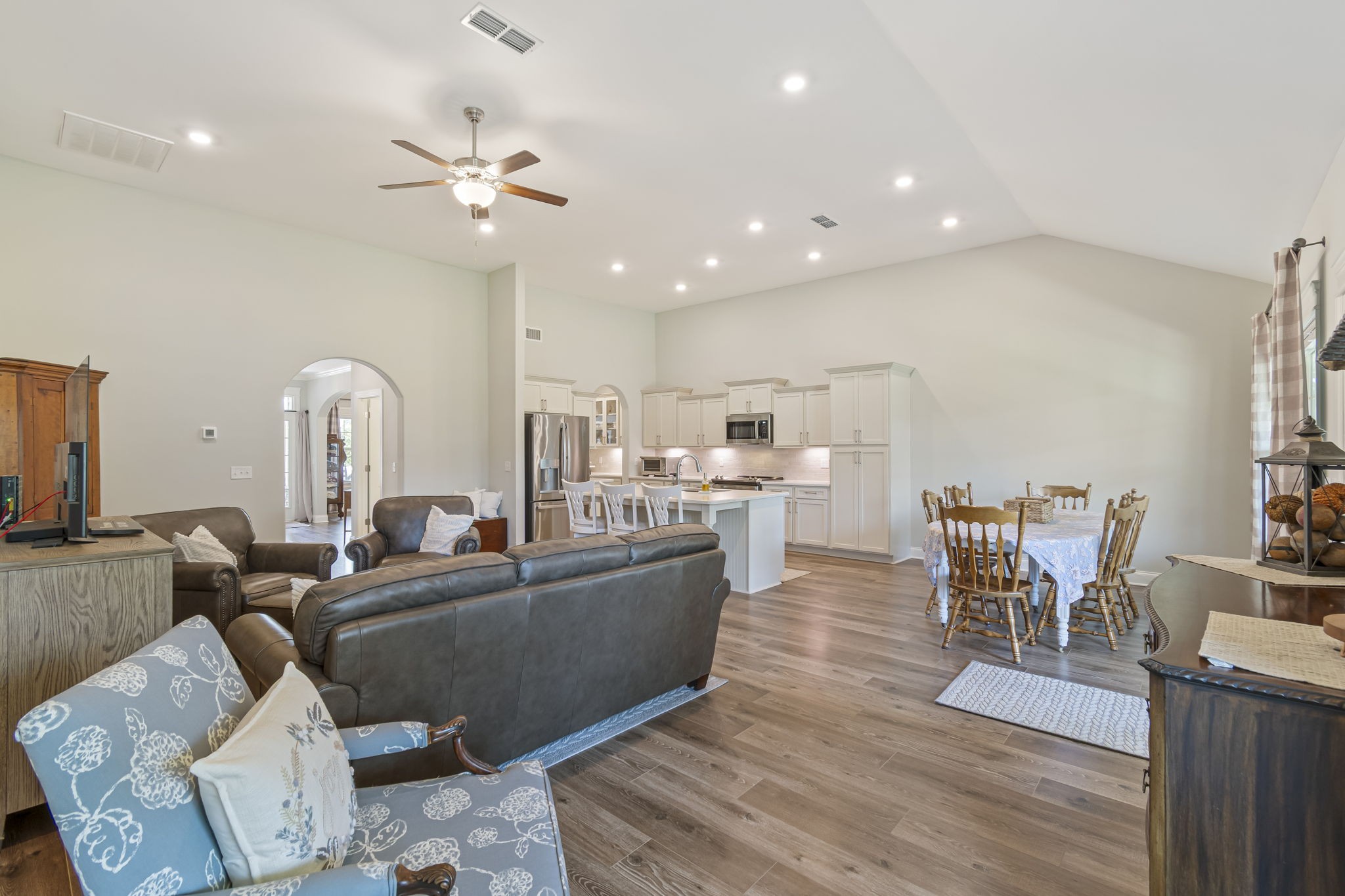 4519 Drusilla Dr