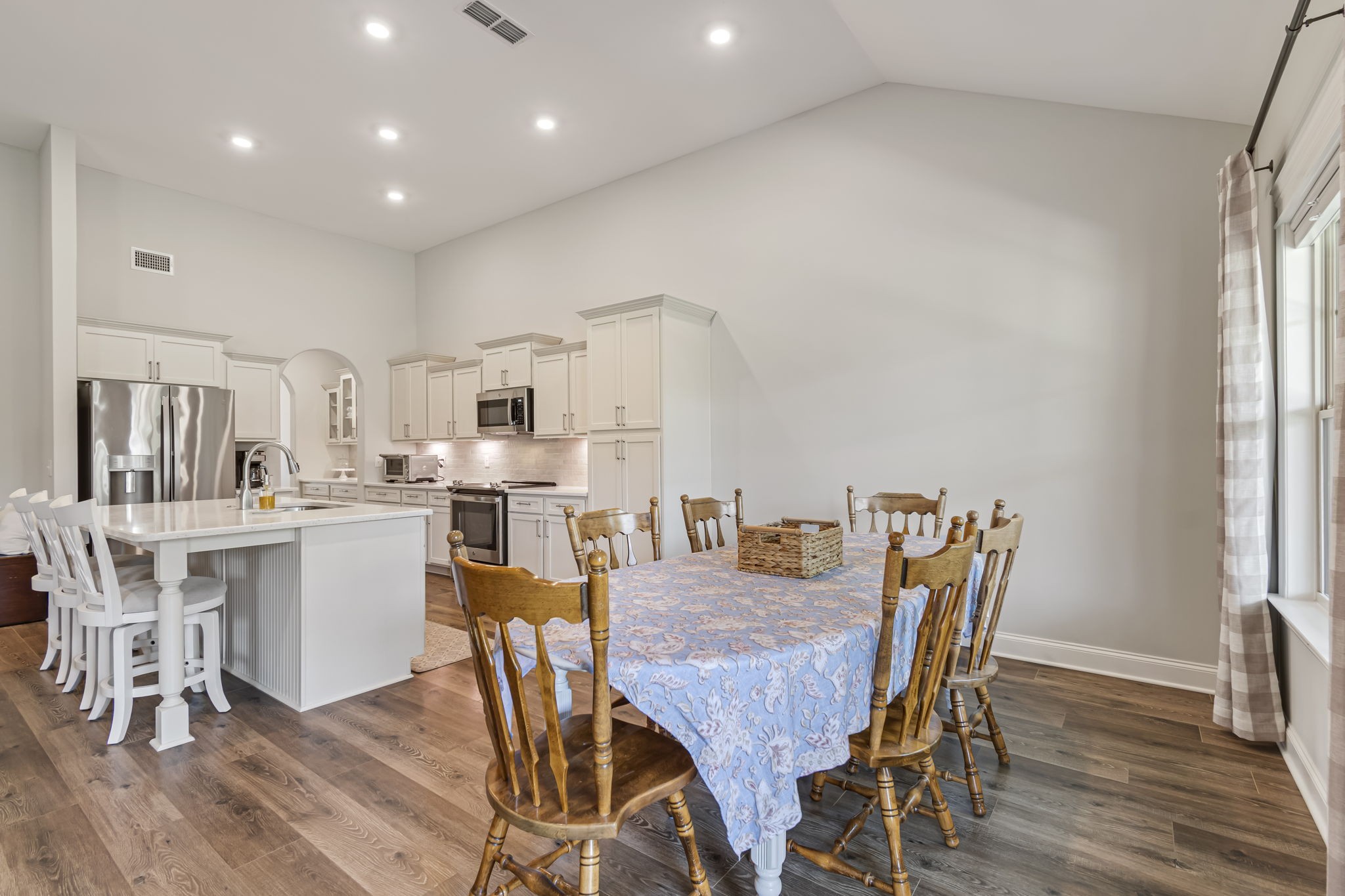4519 Drusilla Dr
