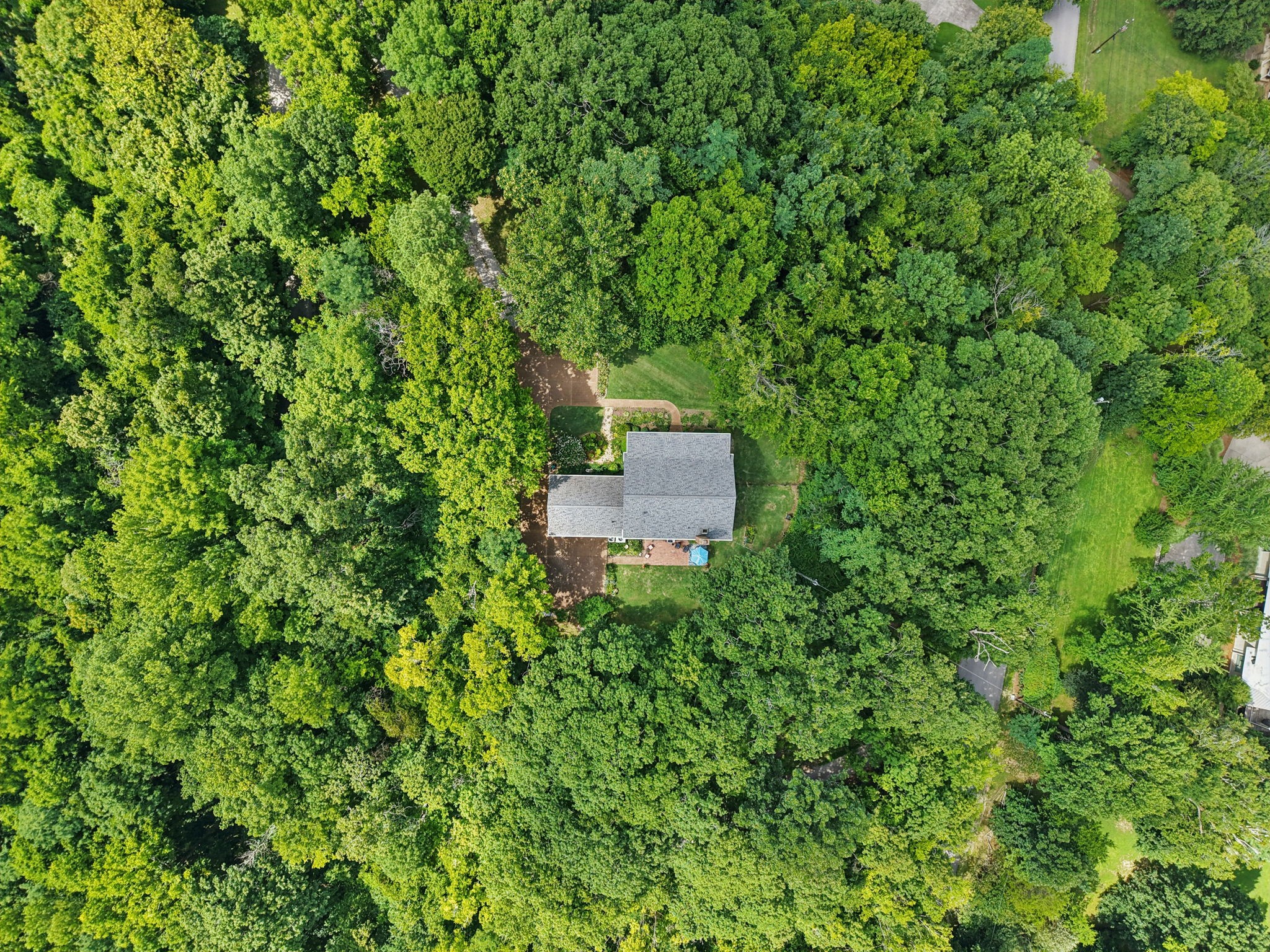 605 Natchez Bend Road
