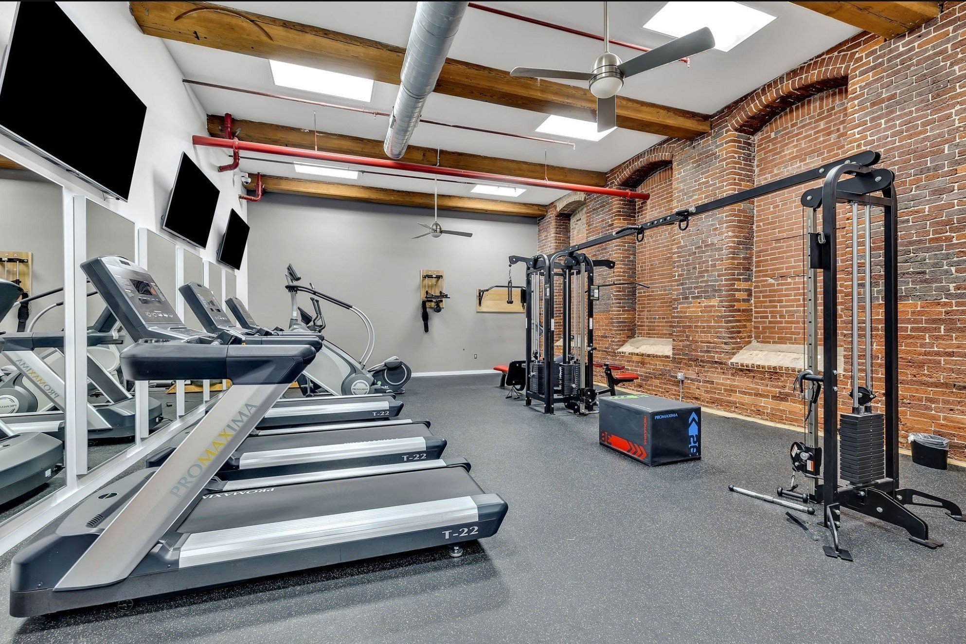 1350 Rosa L Parks Blvd Unit: 463
