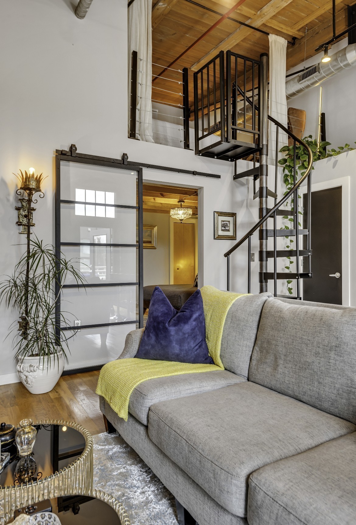 1350 Rosa L Parks Blvd Unit: 463