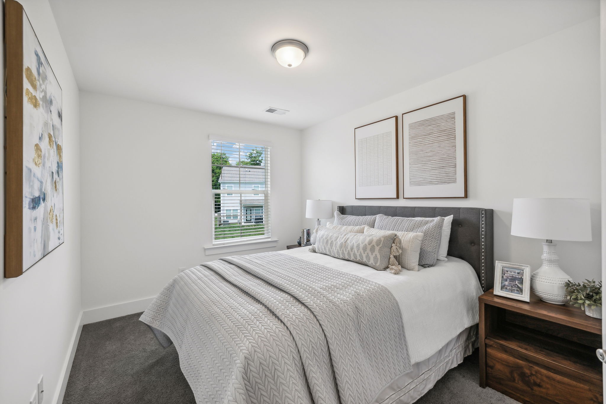 1091 Sweetleaf Dr