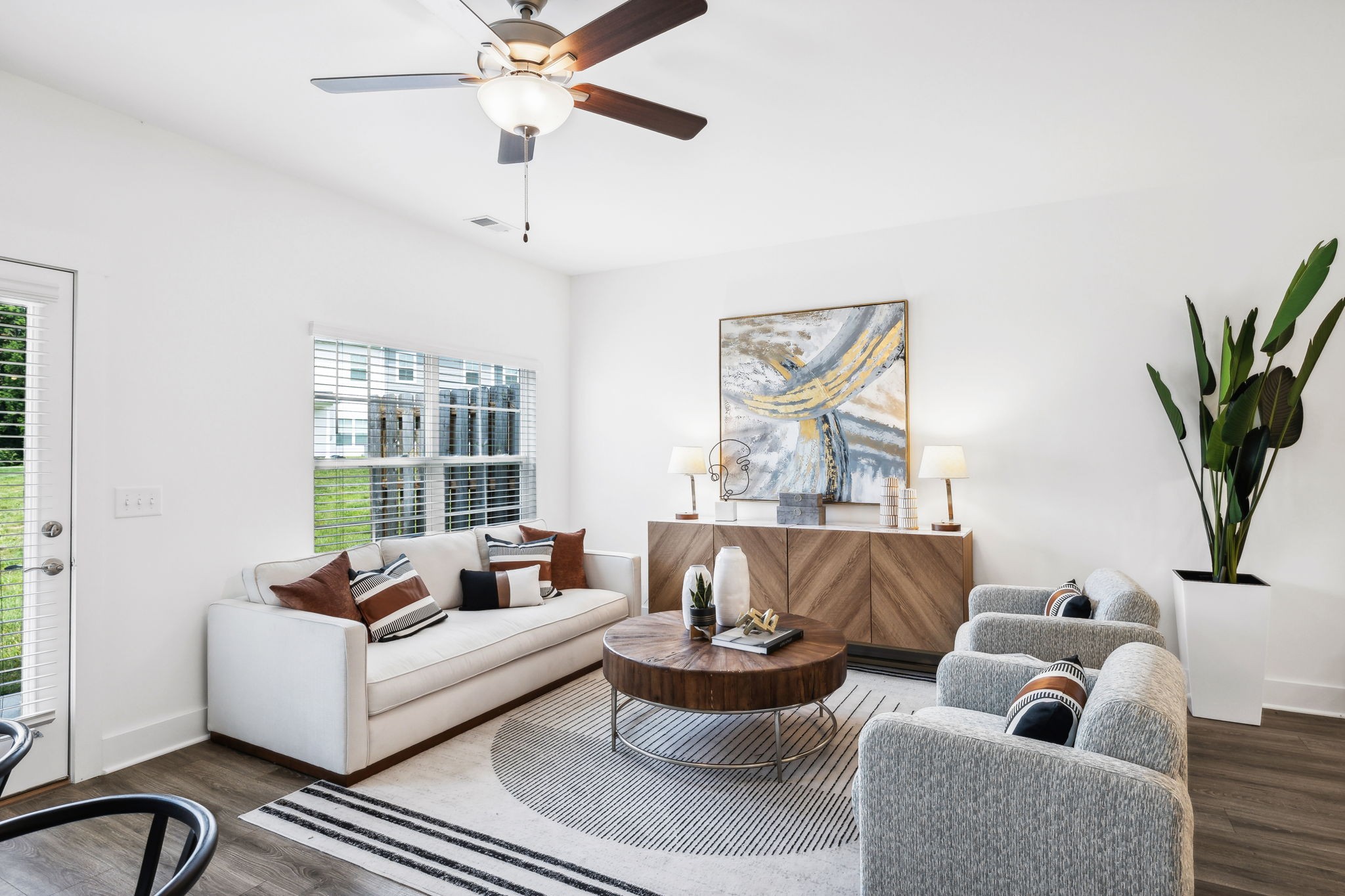 1091 Sweetleaf Dr