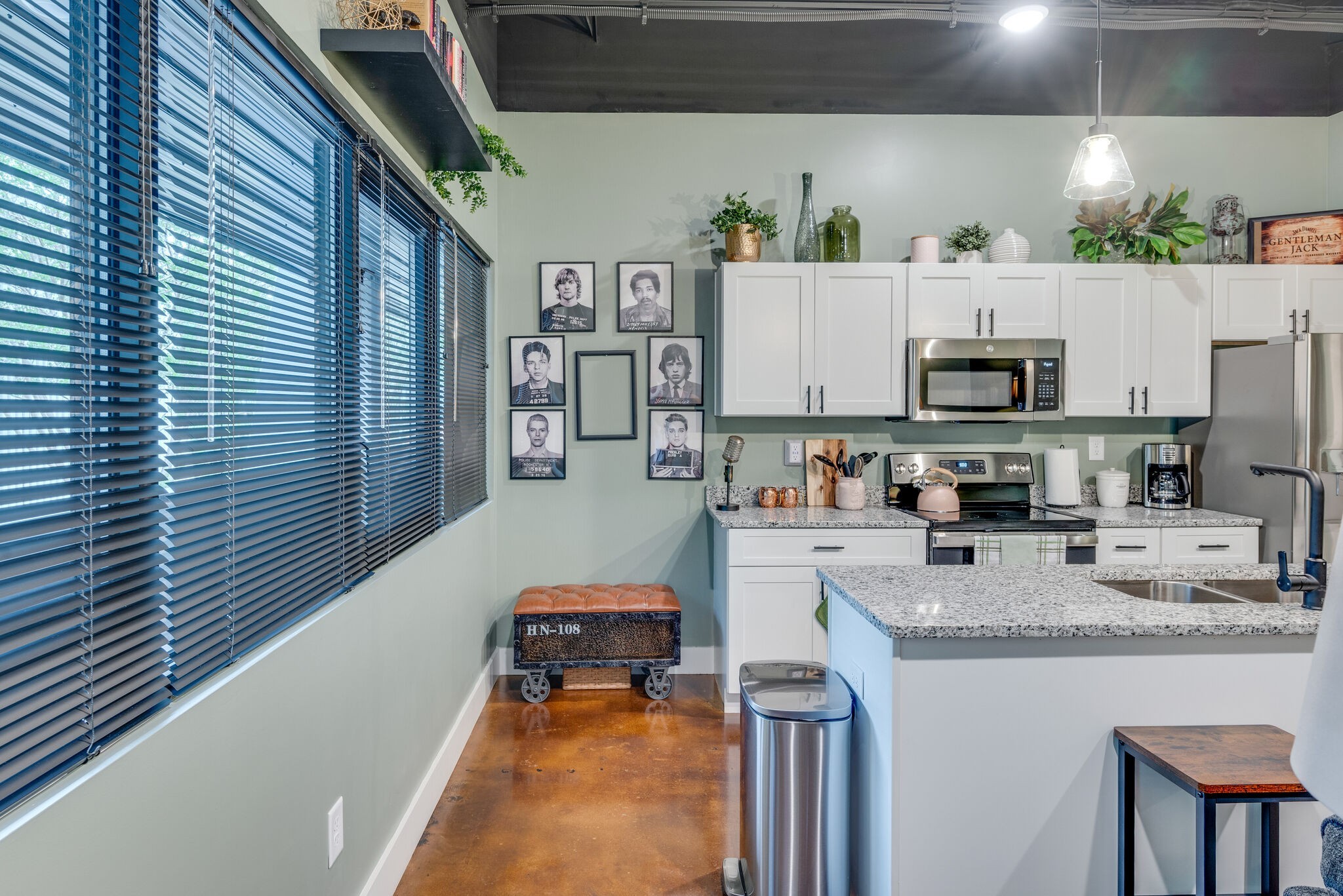 293 Plus Park Blvd Unit: 218