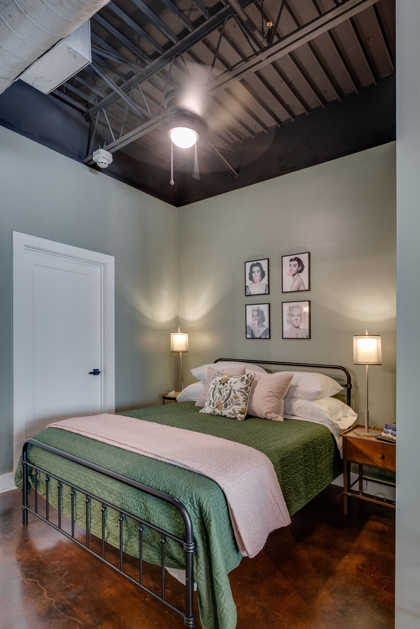 293 Plus Park Blvd Unit: 218