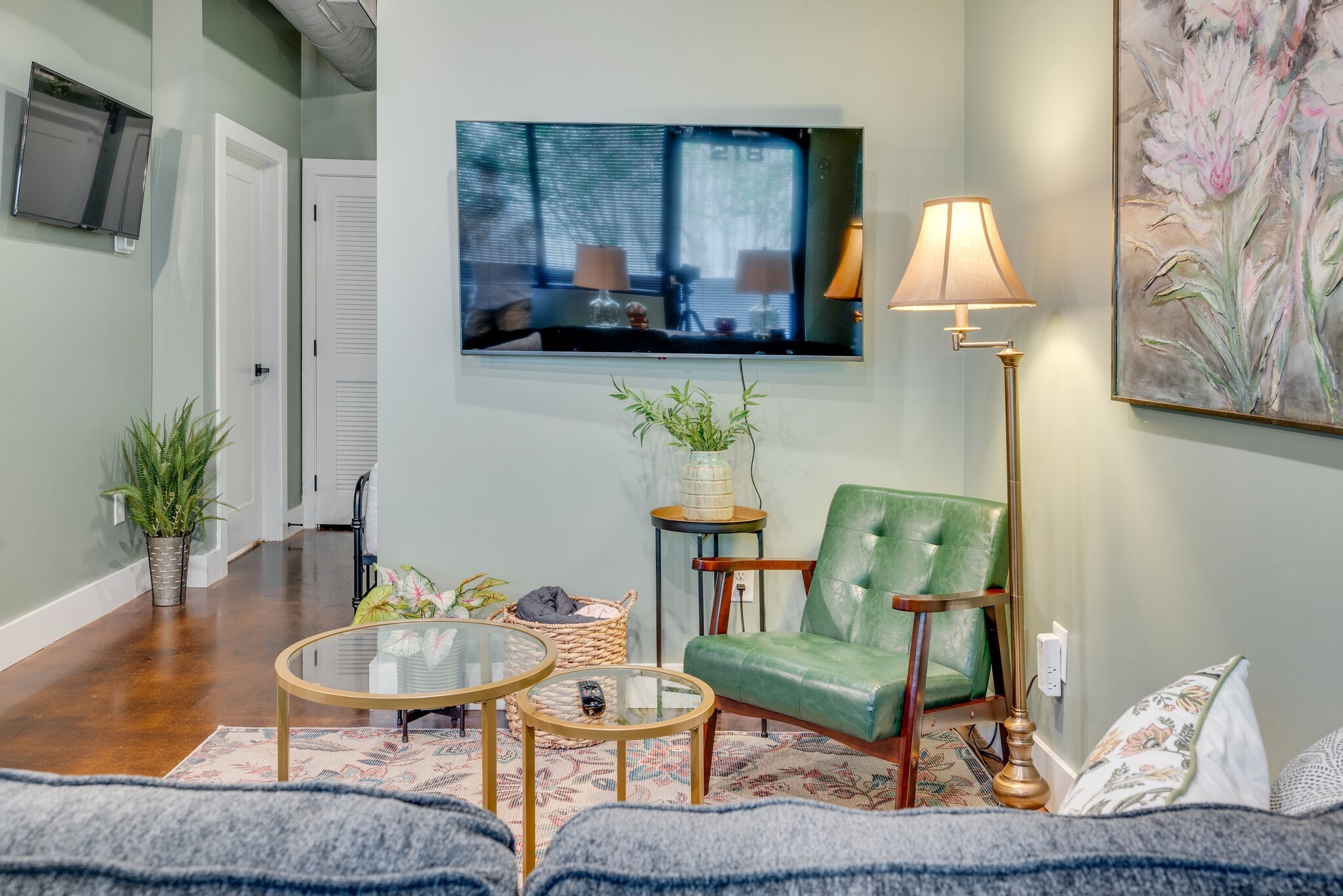 293 Plus Park Blvd Unit: 218