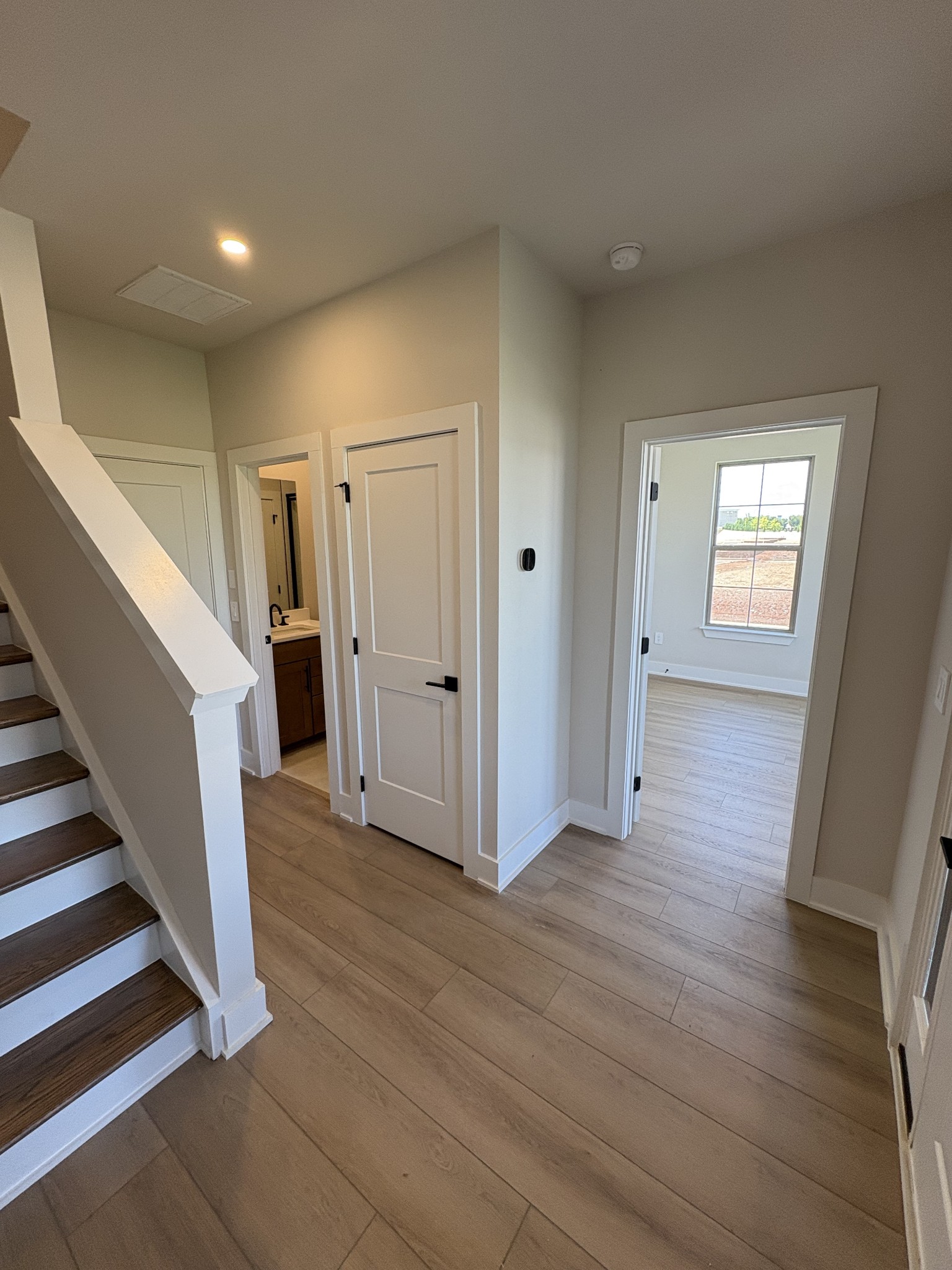 2615 Wilkinson Pike Unit: 1206