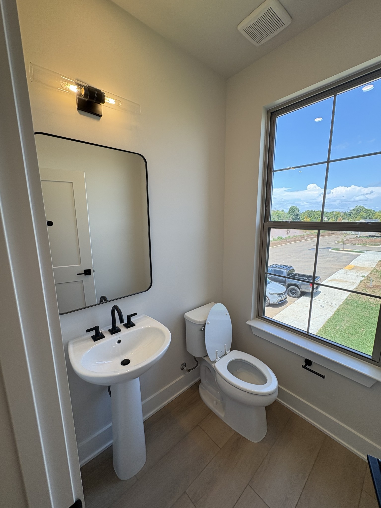 2615 Wilkinson Pike Unit: 1206