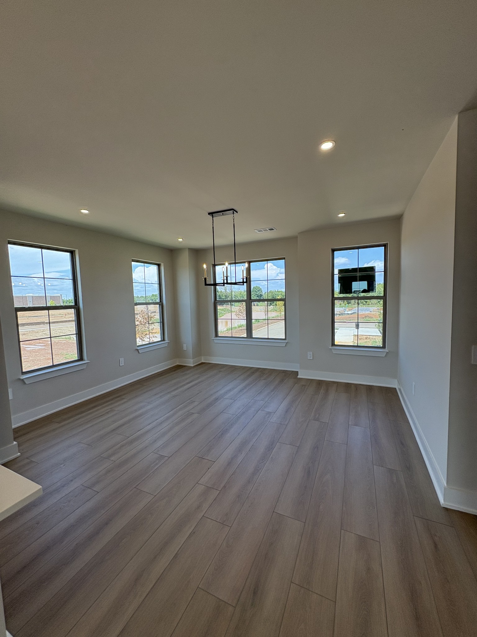 2615 Wilkinson Pike Unit: 1206