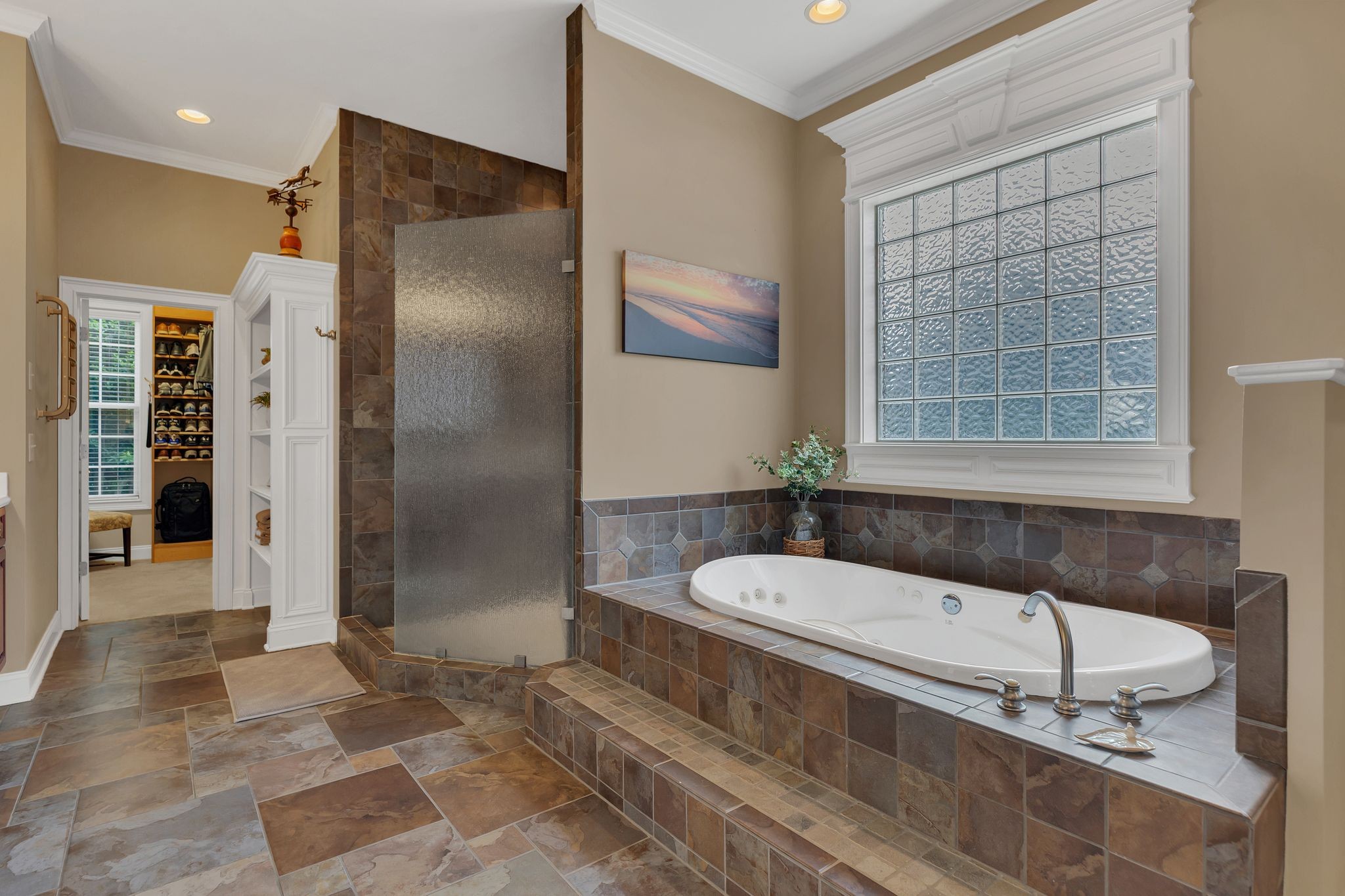 2135 Lovelace Lane