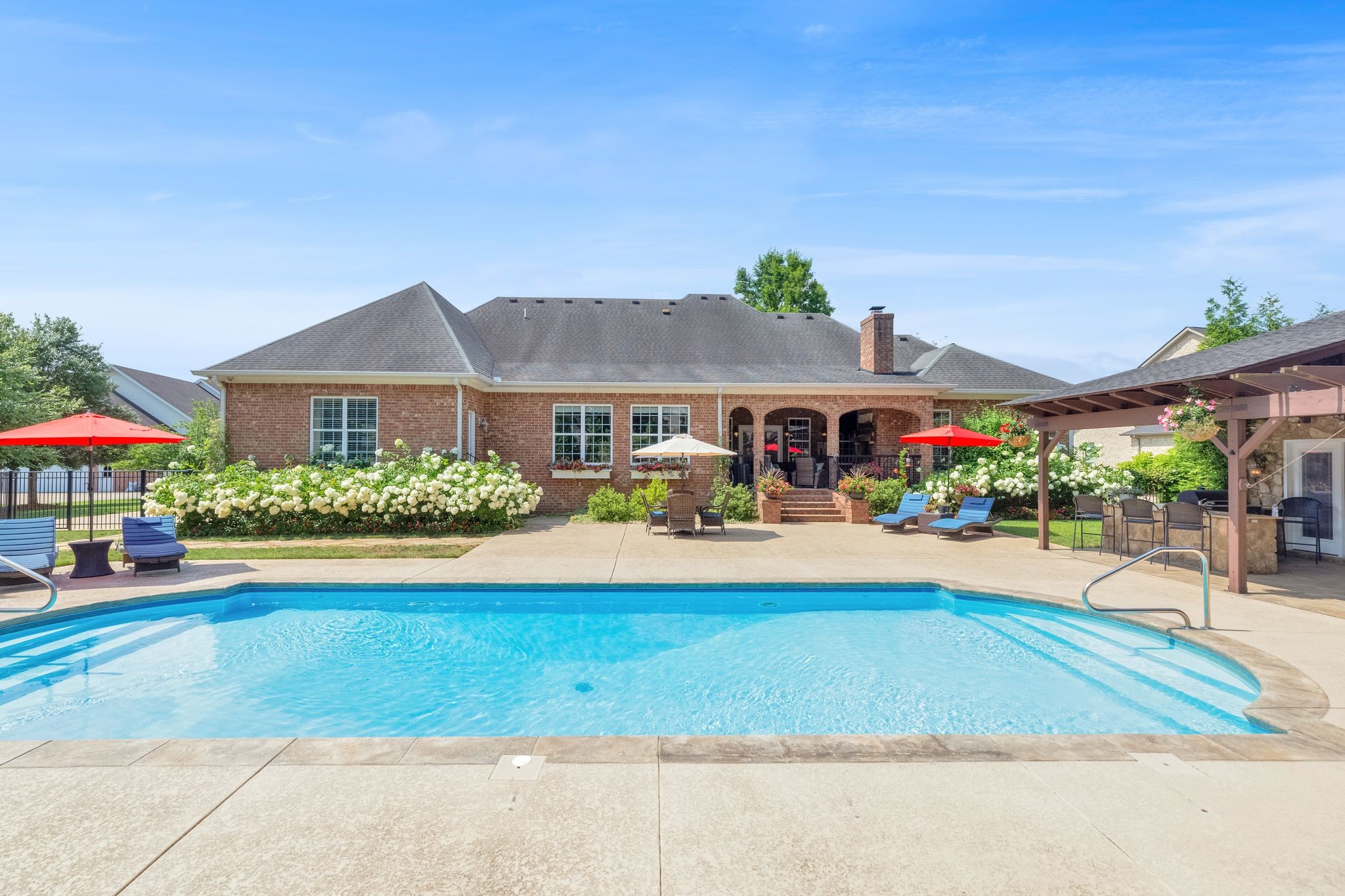 2135 Lovelace Lane