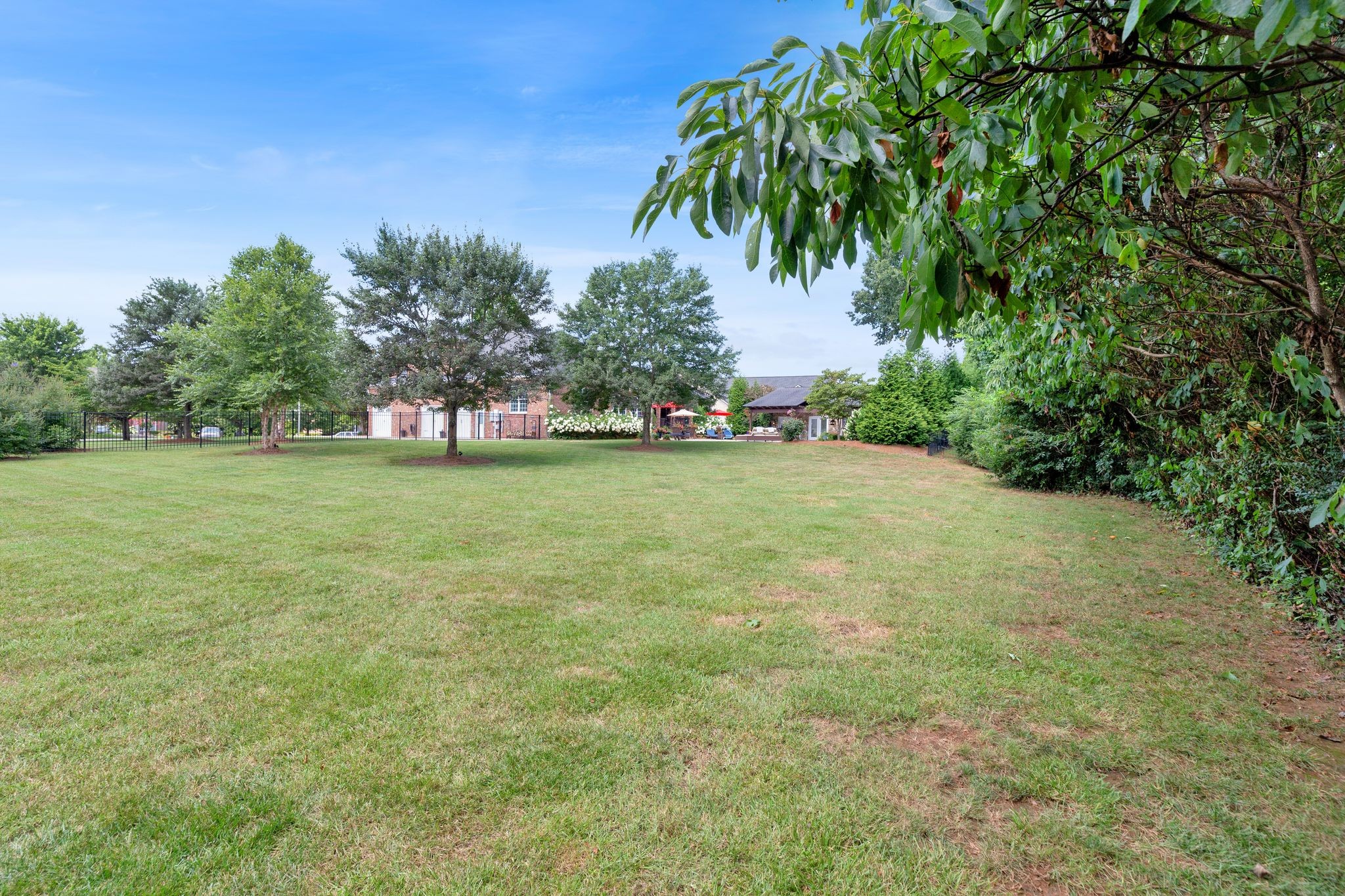 2135 Lovelace Lane
