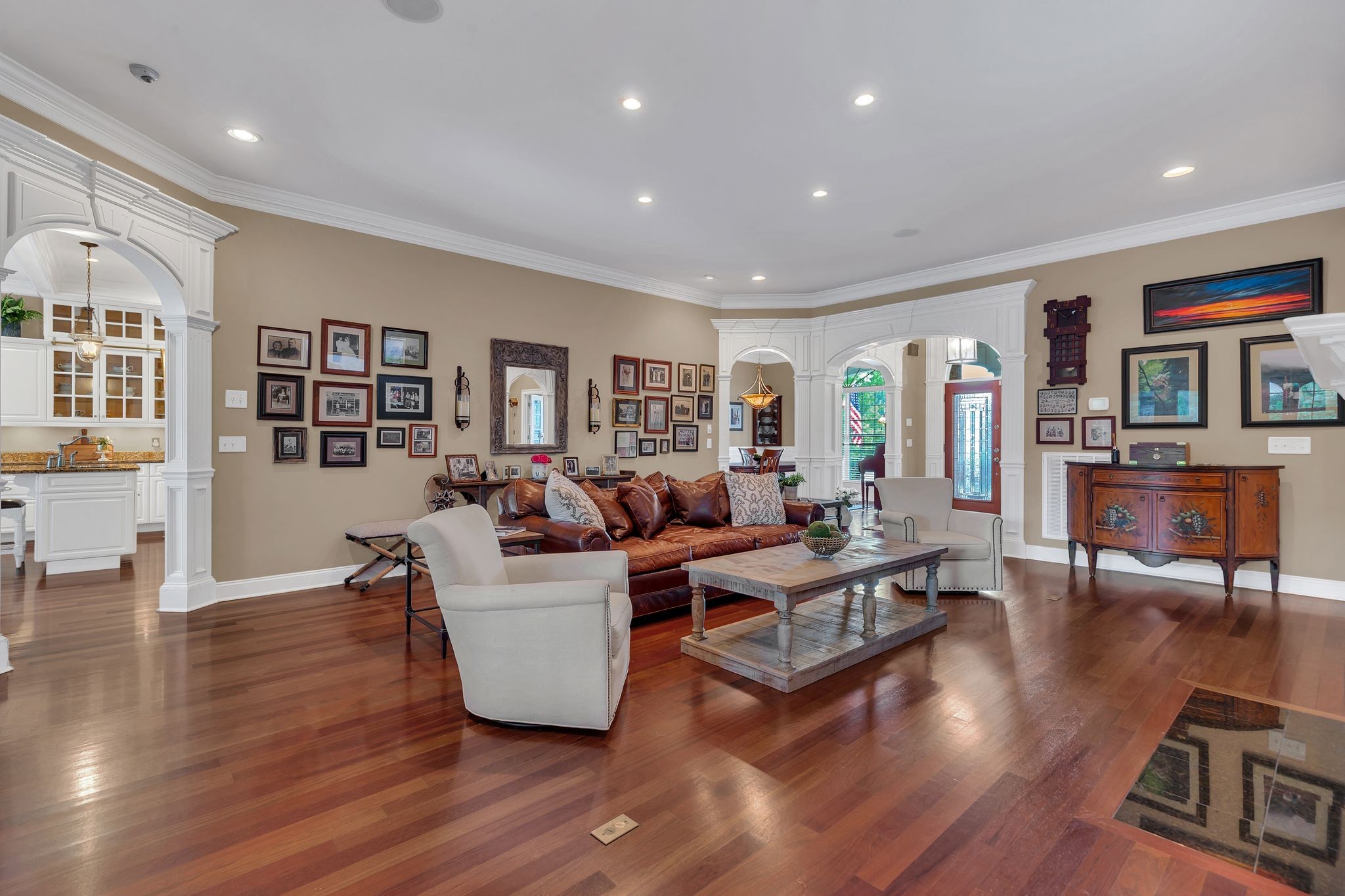 2135 Lovelace Lane