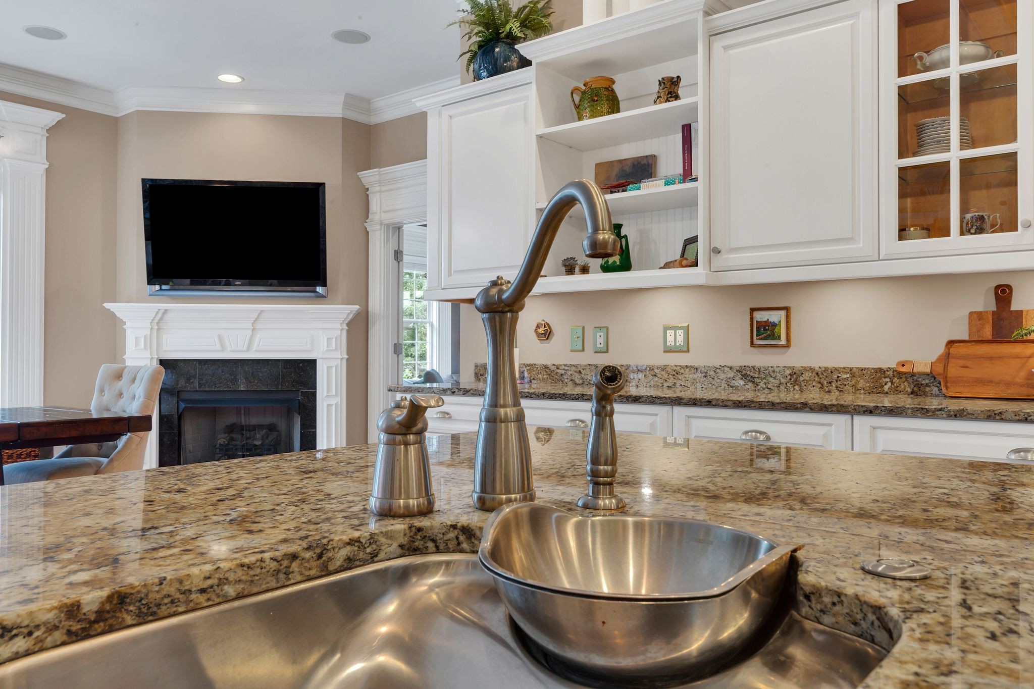 2135 Lovelace Lane