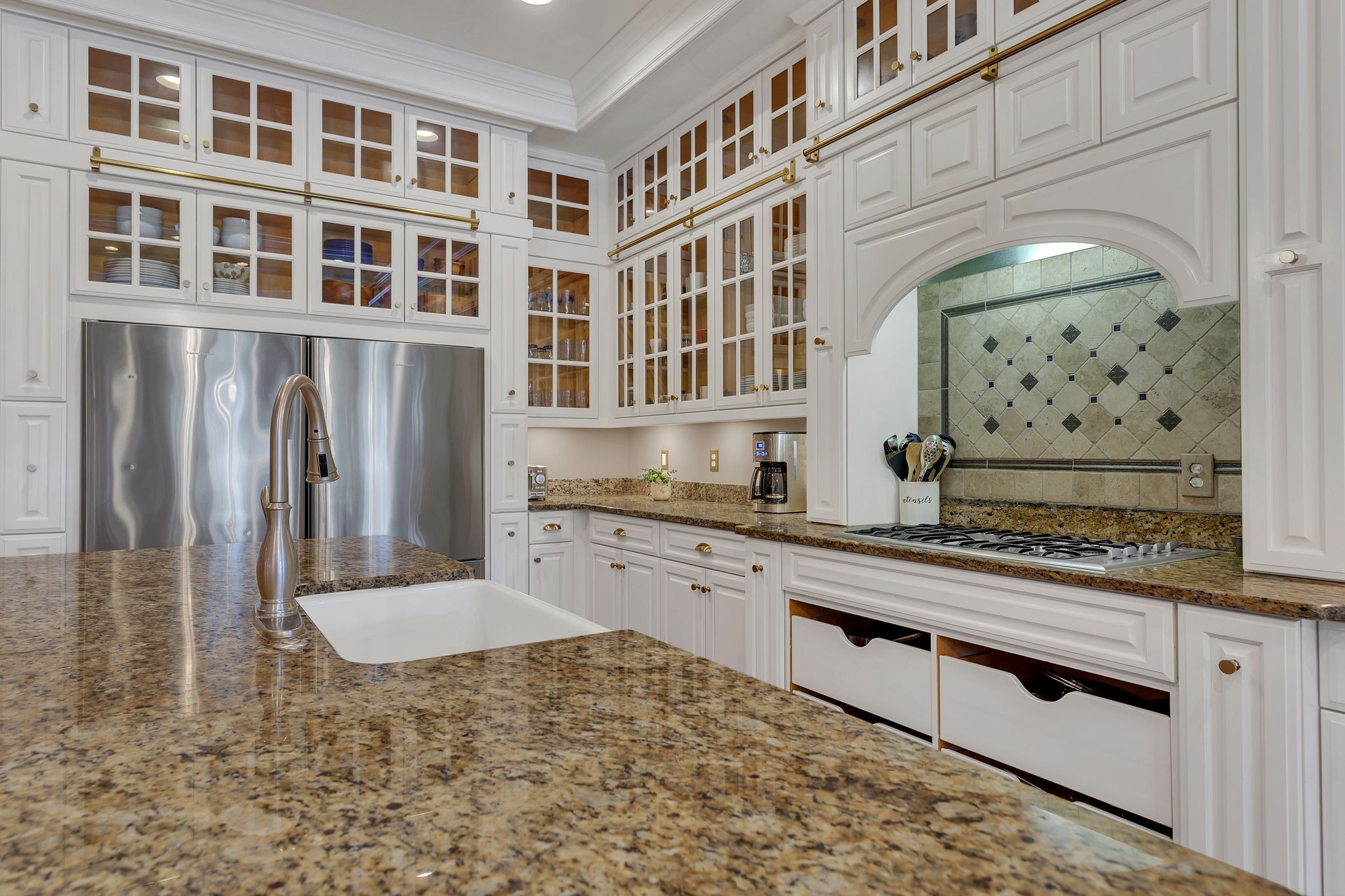 2135 Lovelace Lane