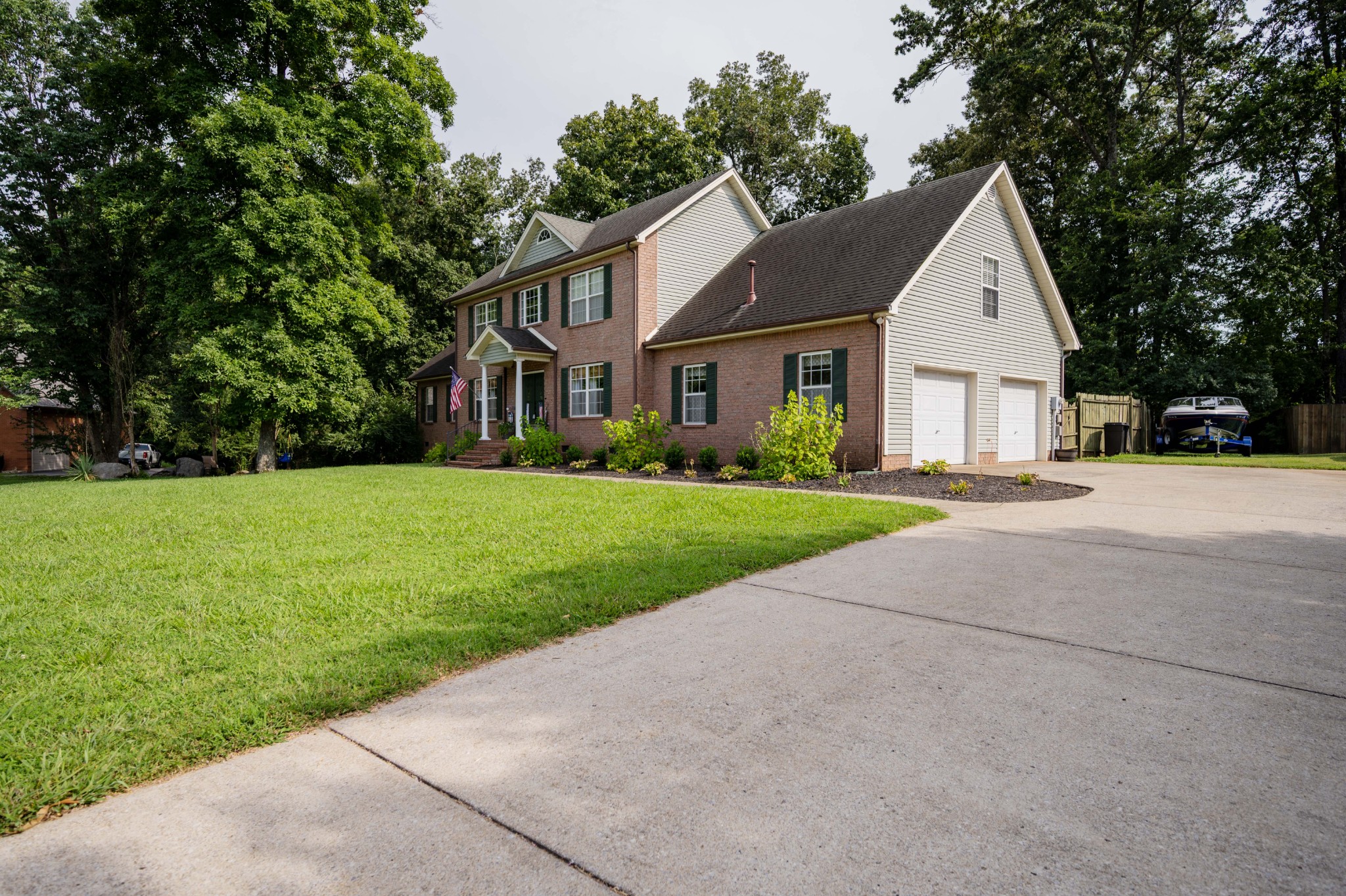 101 Shadeland Ct