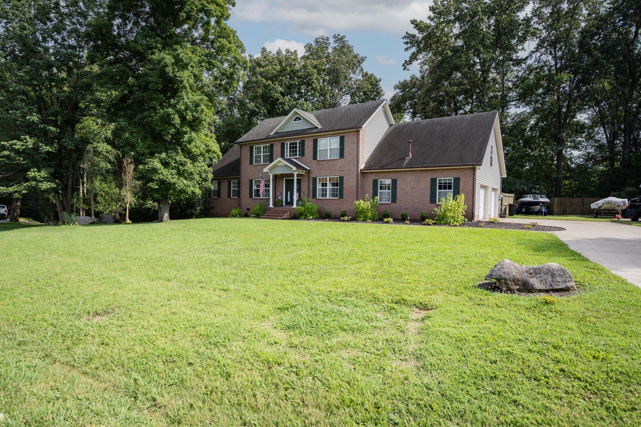 101 Shadeland Ct
