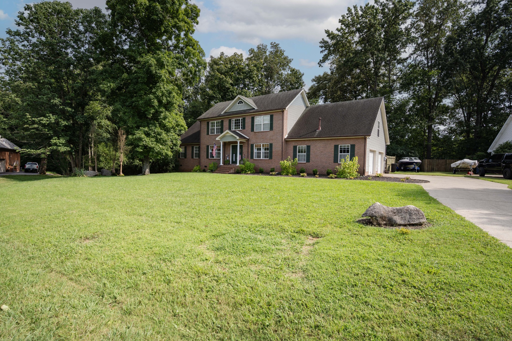 101 Shadeland Ct