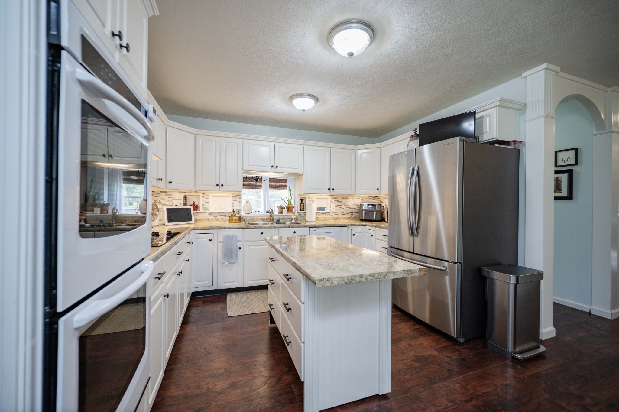 101 Shadeland Ct