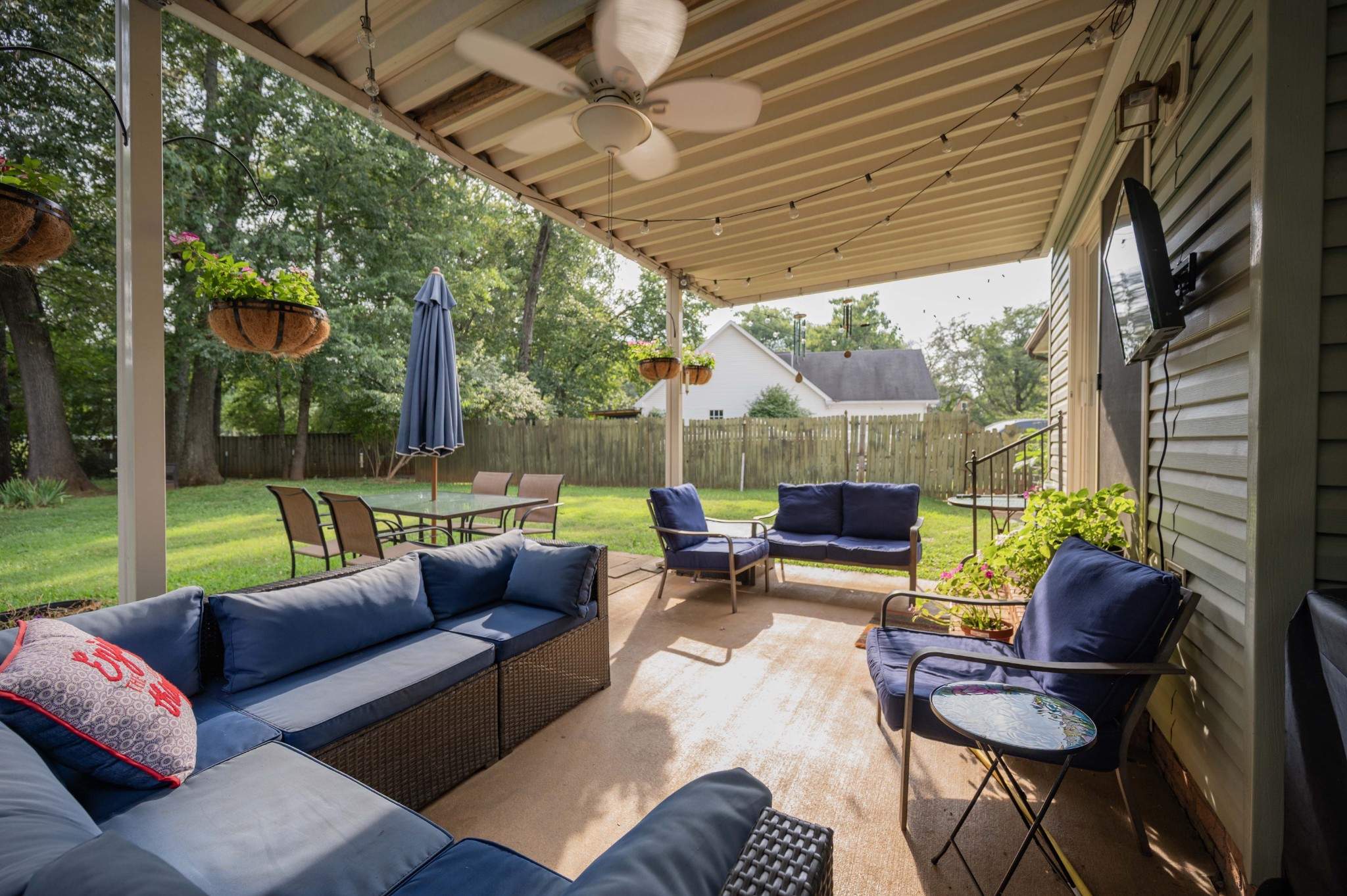 101 Shadeland Ct