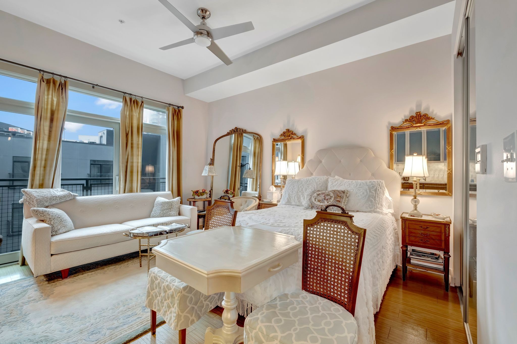 320 11th Avenue, S Unit: 435
