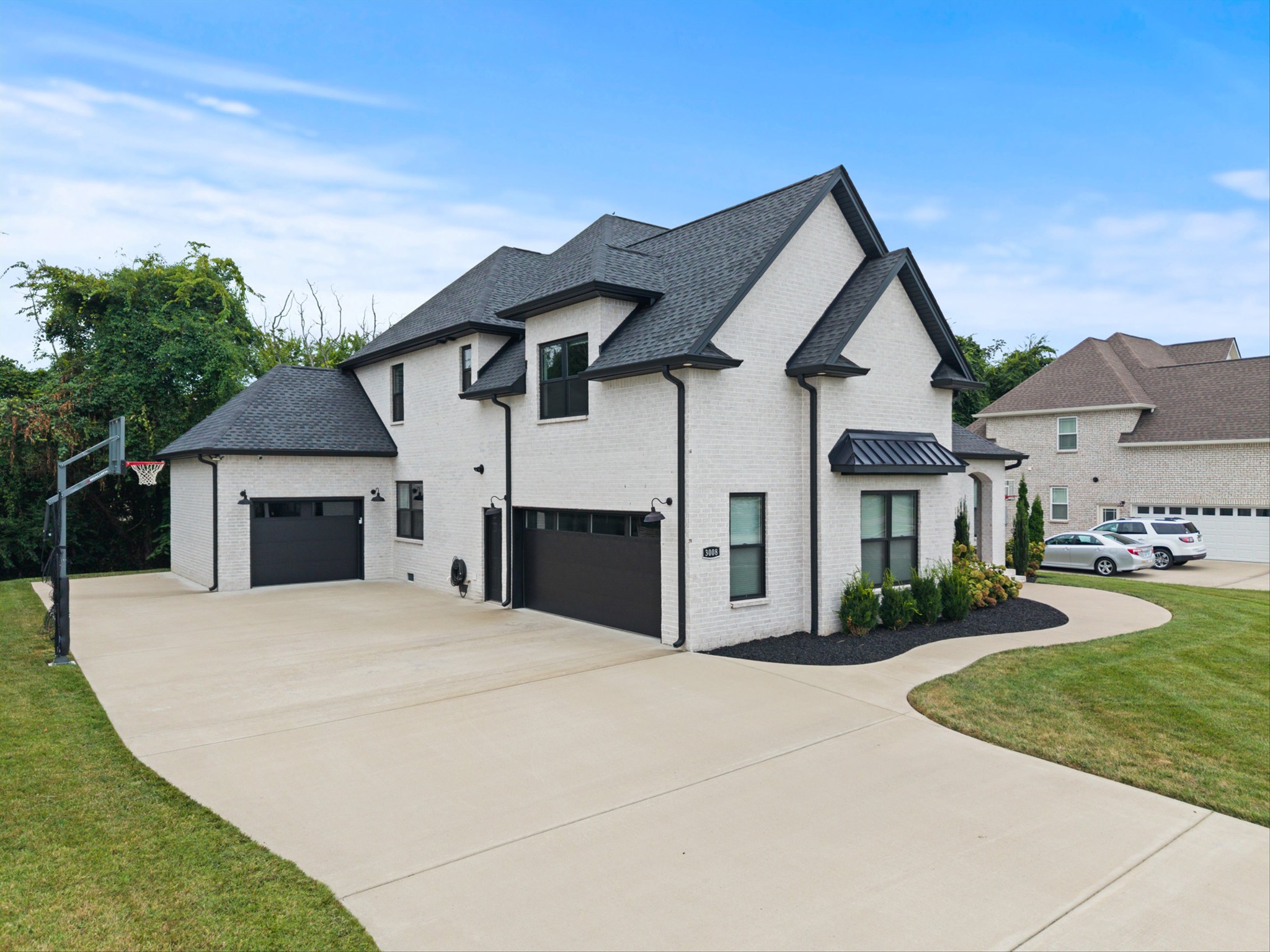 3008 Beaulah Dr