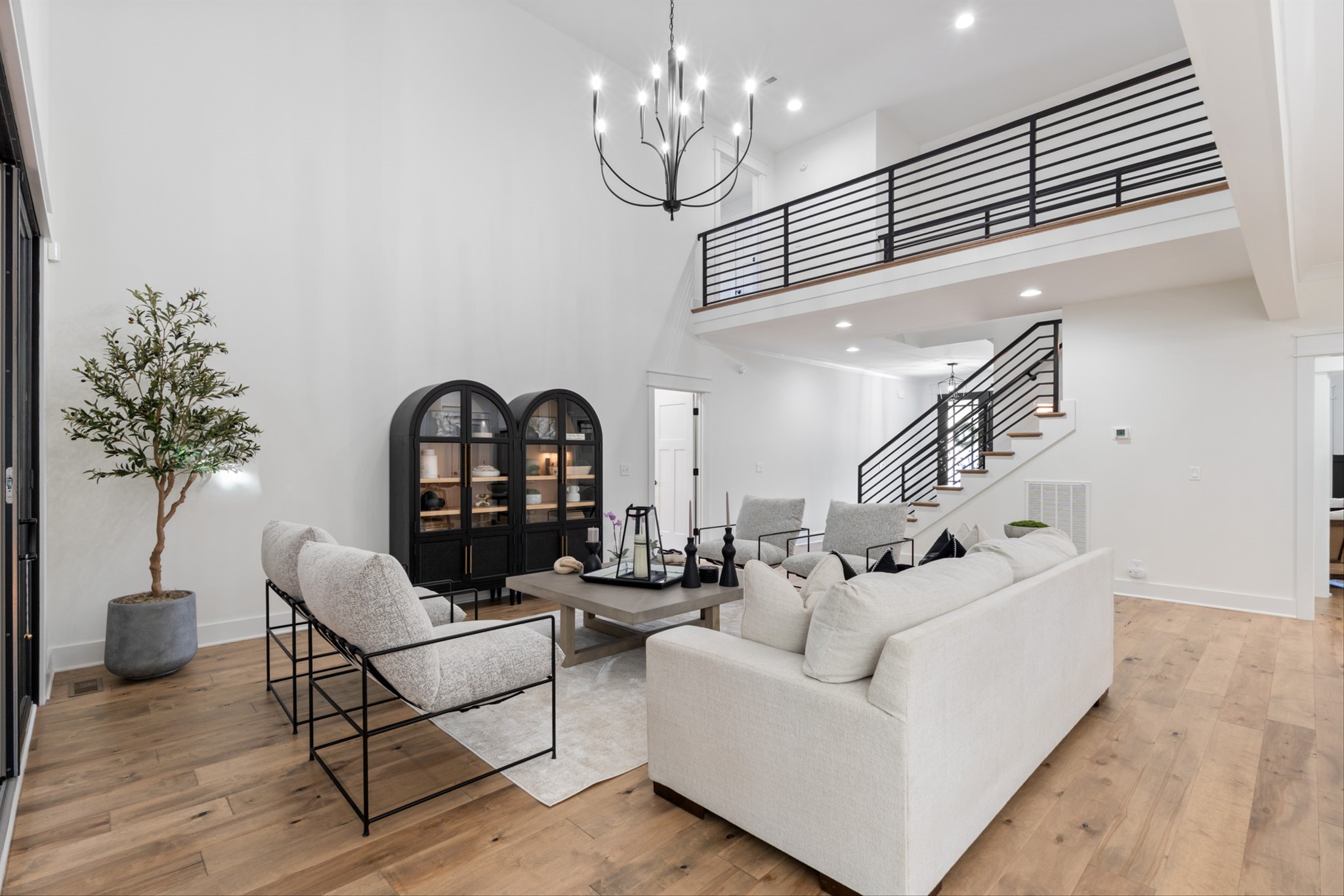 3008 Beaulah Dr