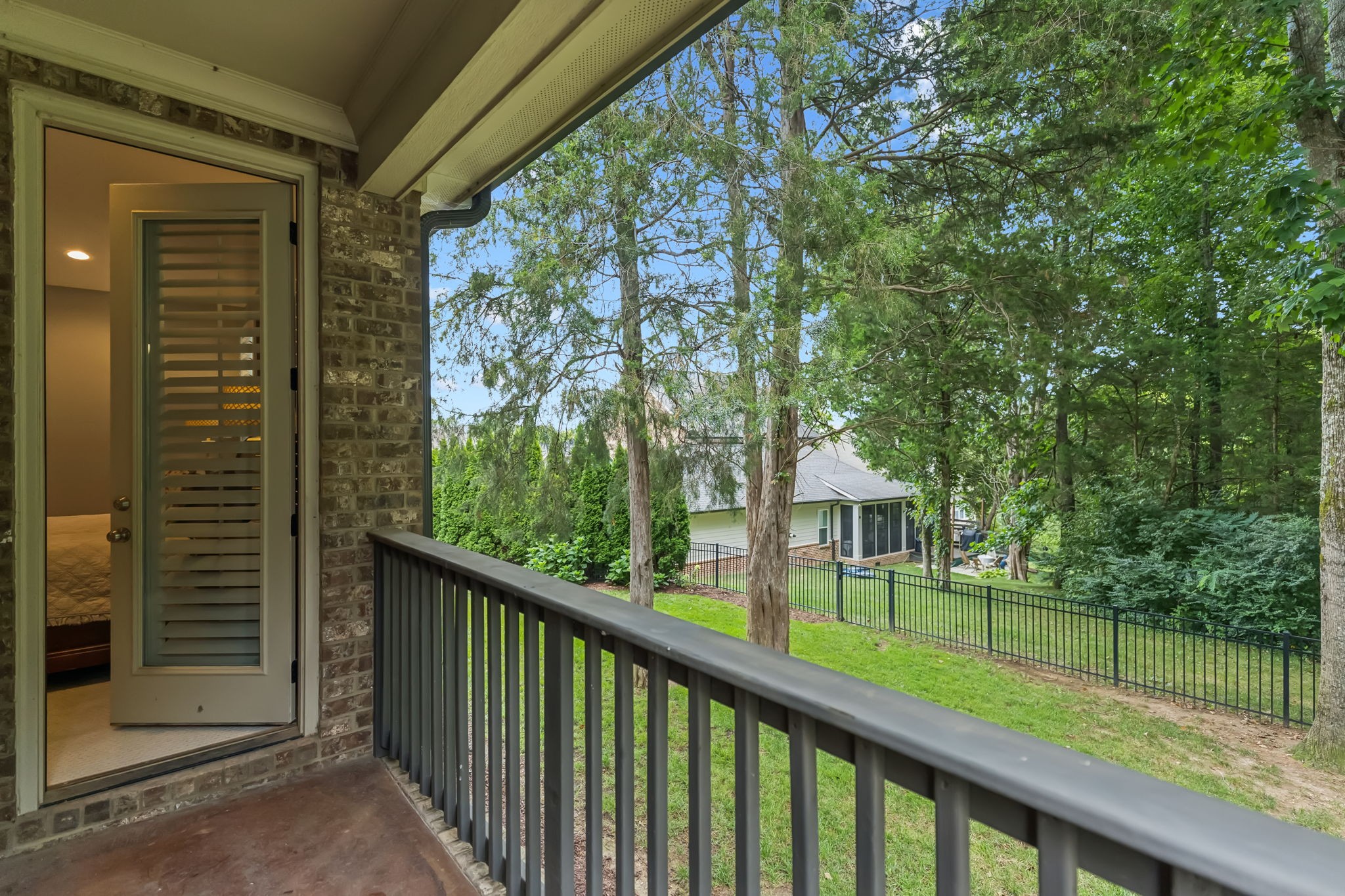 332 Circuit Rd