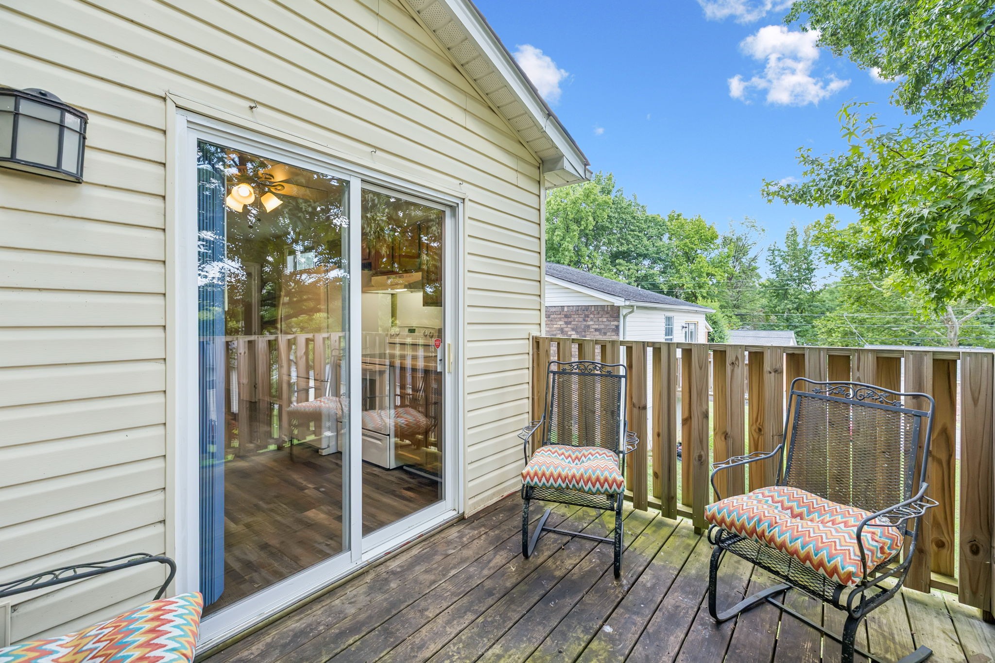 148 Five Oaks Dr