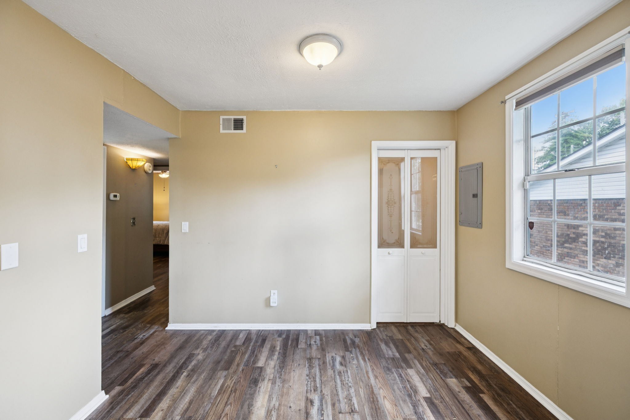 148 Five Oaks Dr