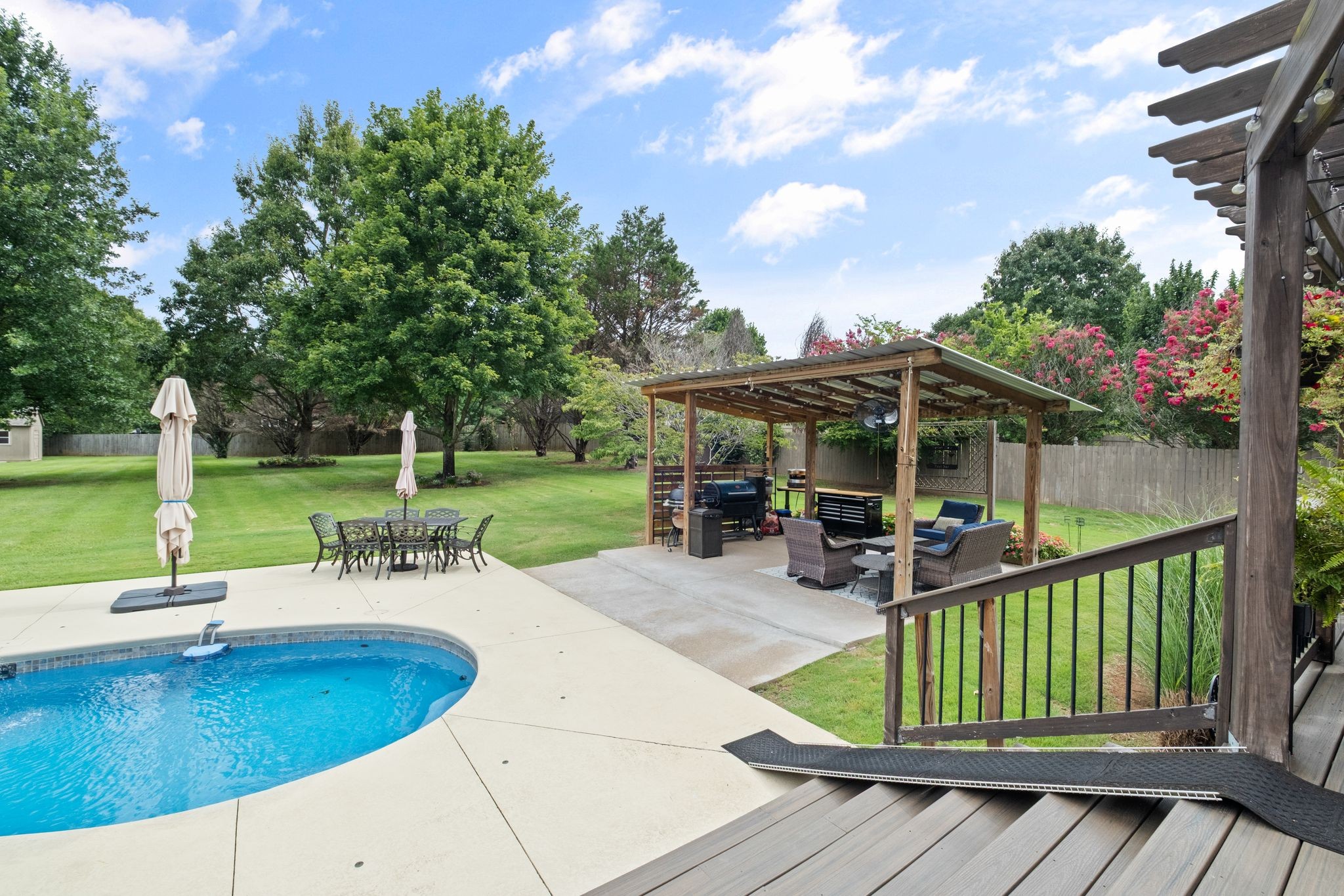 304 Barton Ferry Ct