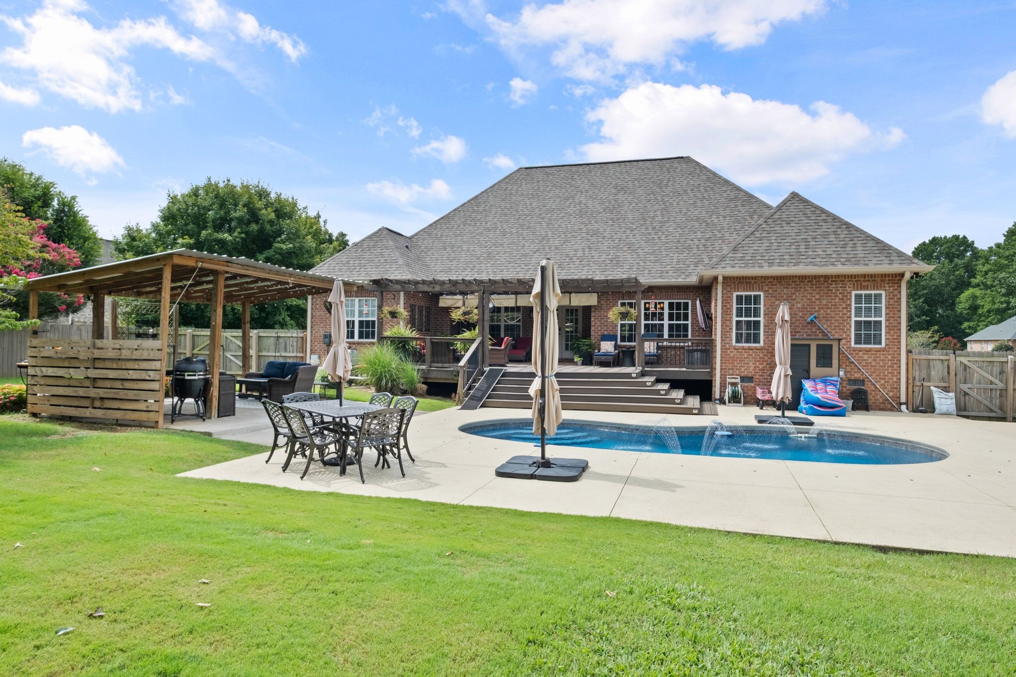 304 Barton Ferry Ct