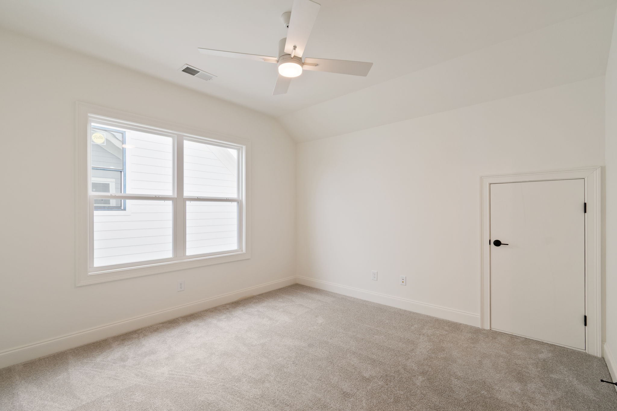 3127 Long Branch Cir