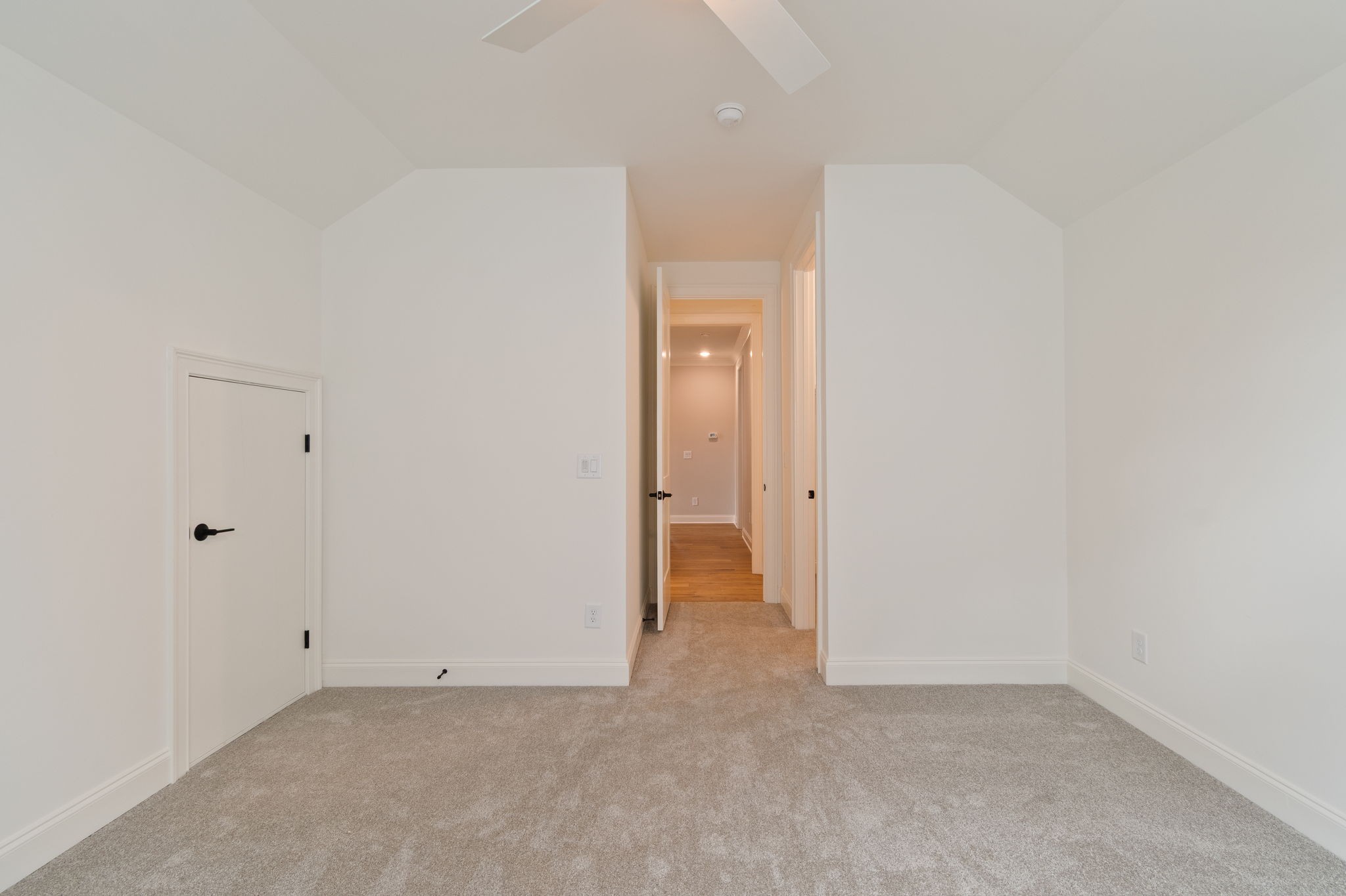 3127 Long Branch Cir