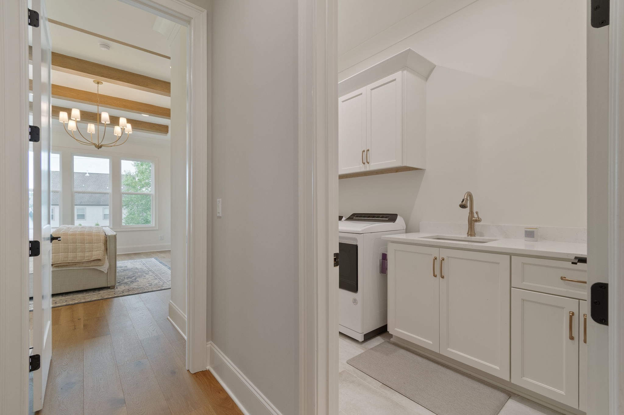 3127 Long Branch Cir