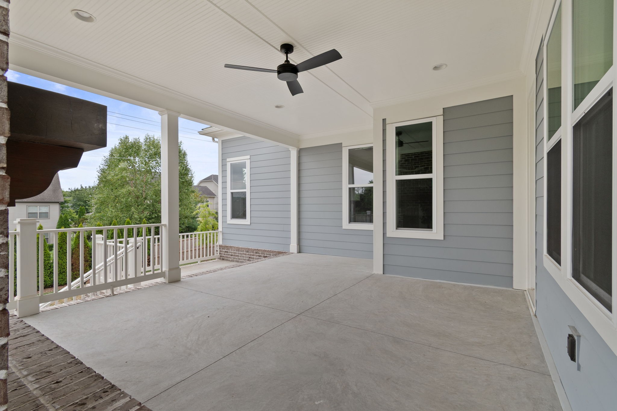 3127 Long Branch Cir