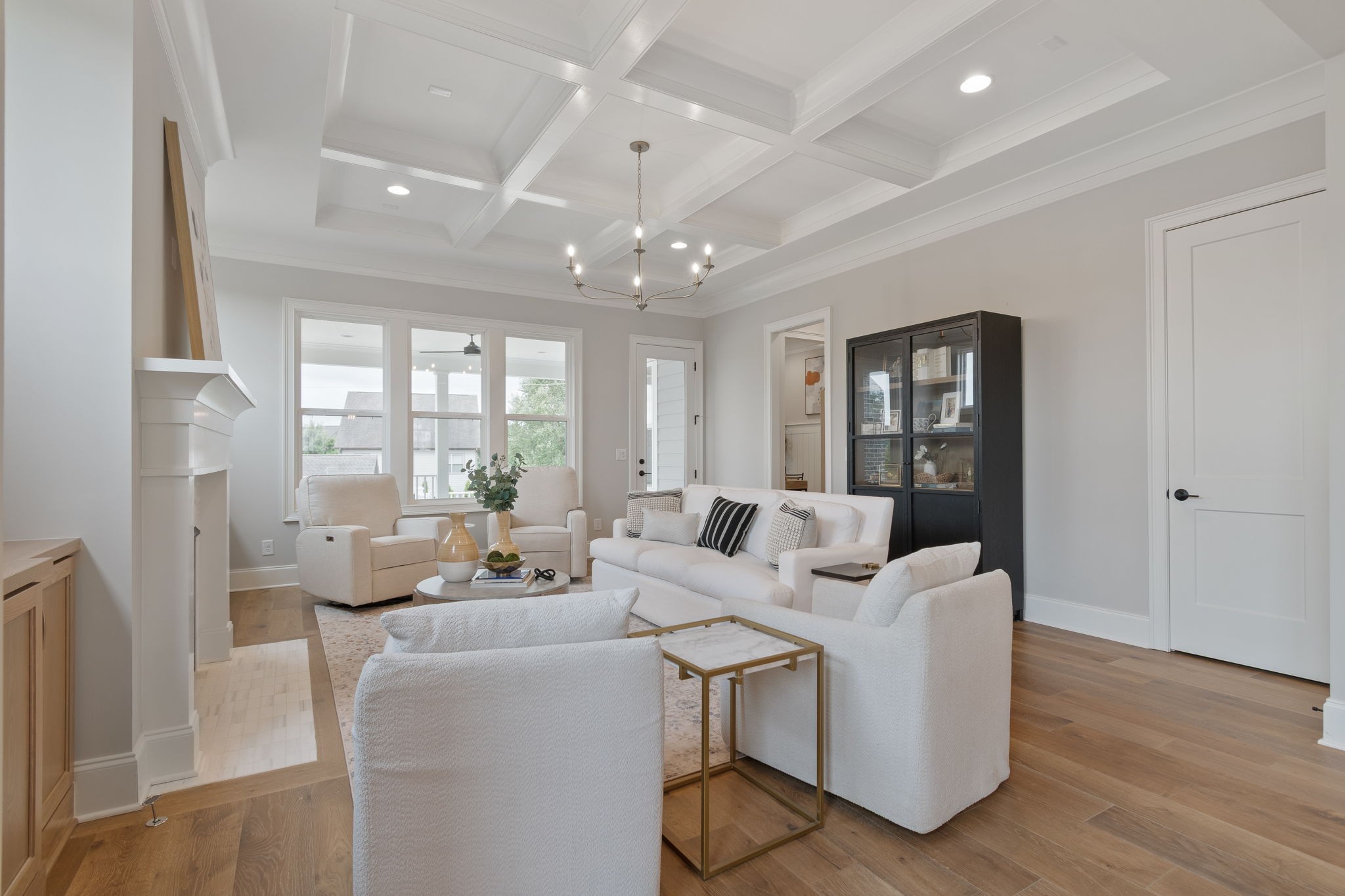 3127 Long Branch Cir