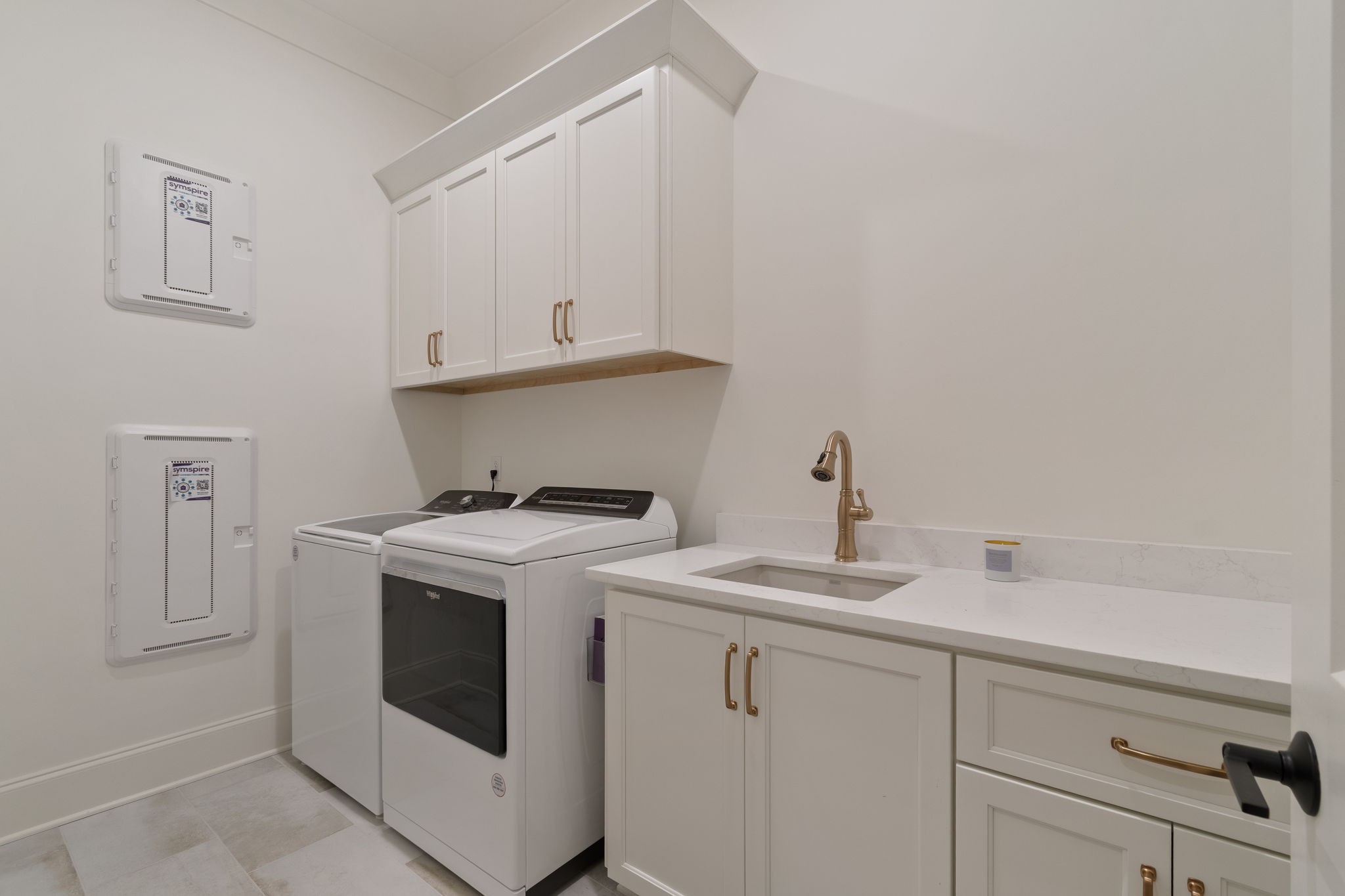 3127 Long Branch Cir