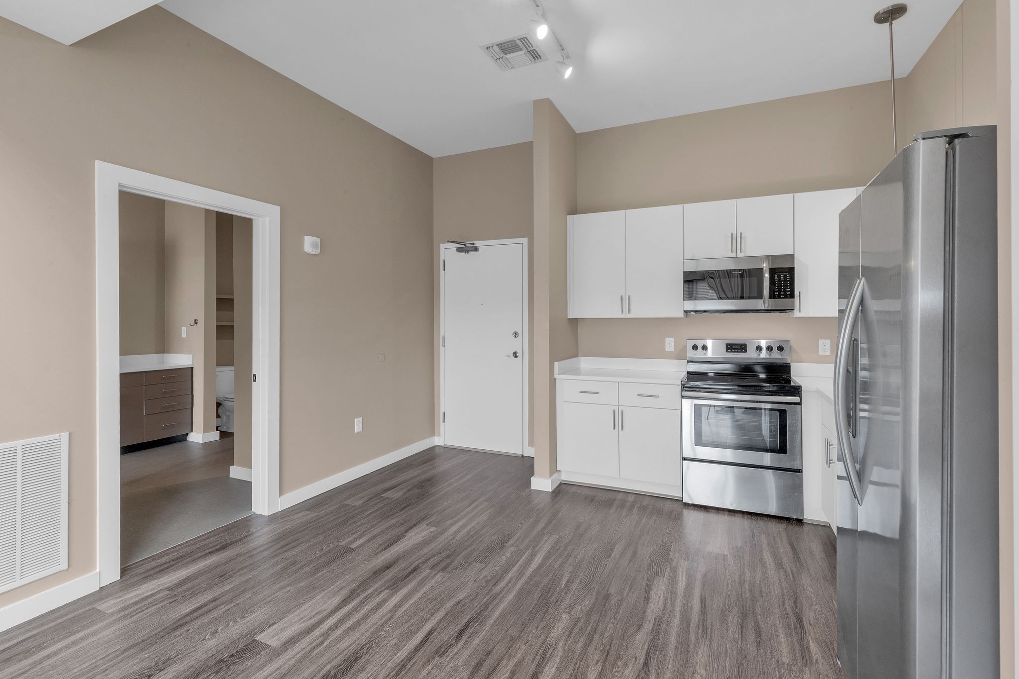 1900 12th Ave, S Unit: 508